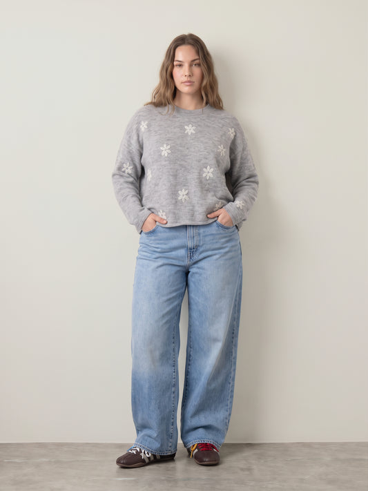 LYLA + LUXE - Aiden Daisy Crewneck Sweater - 