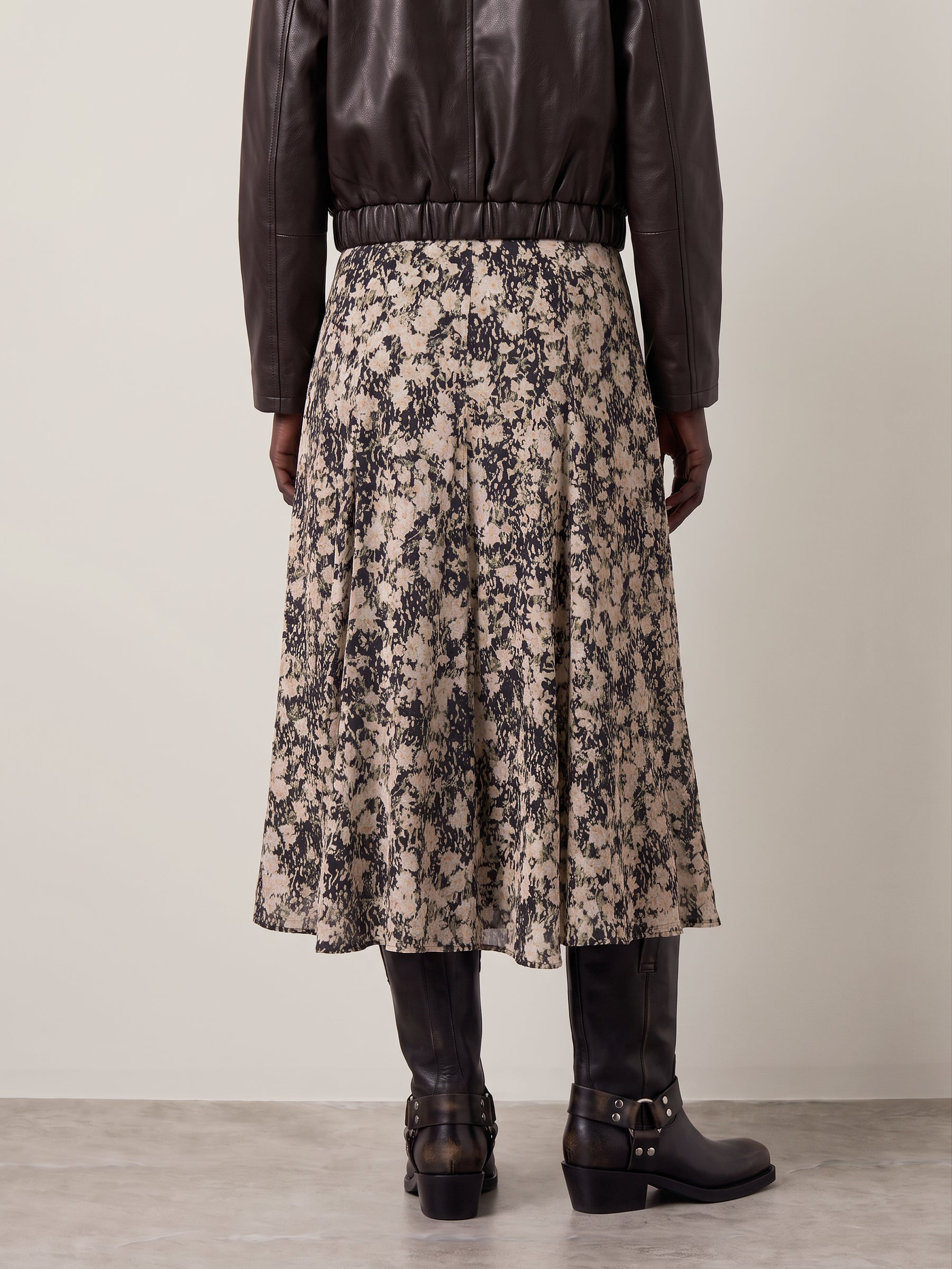 SADIE & SAGE - Painted Fields Midi Skirt - 