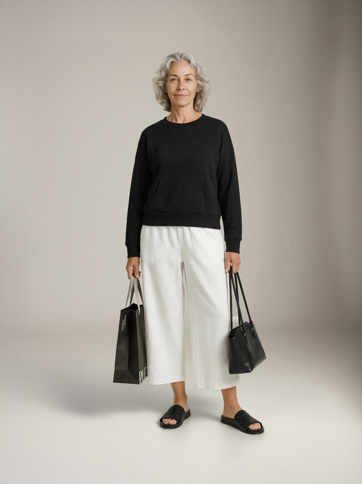 LOVEFINN - Scuba Kangaroo Top - Black