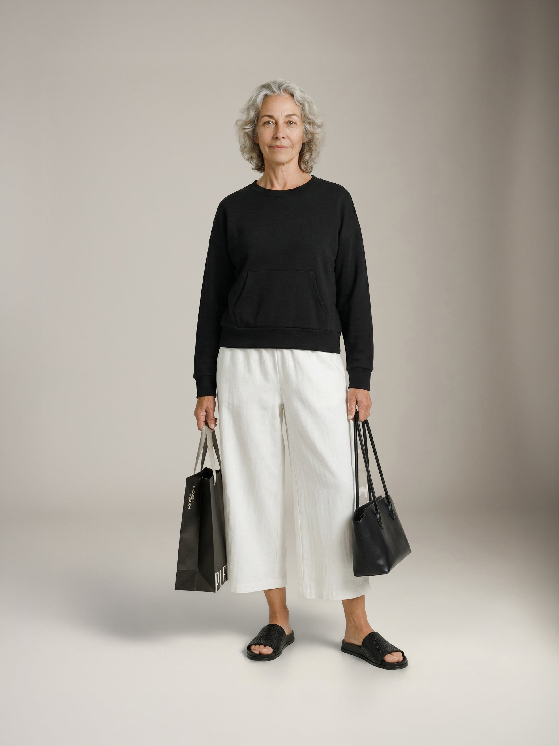 LOVEFINN - Scuba Kangaroo Top - Black
