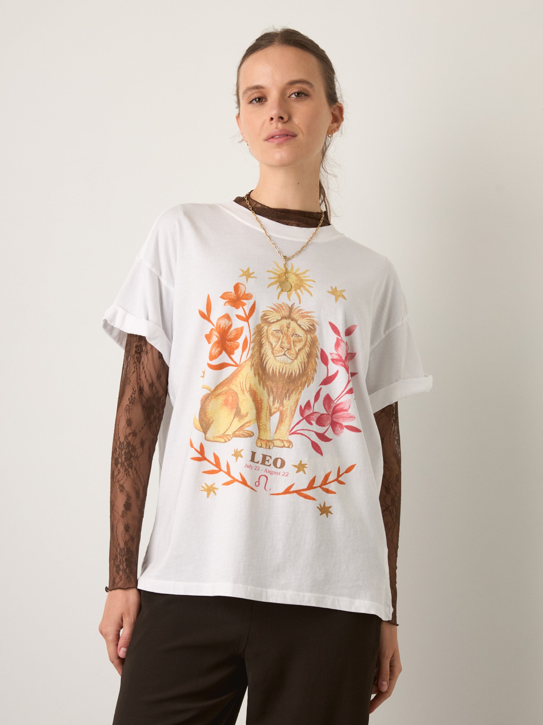 GIRL DANGEROUS - Leo Zodiac Boyfriend T-Shirt - 