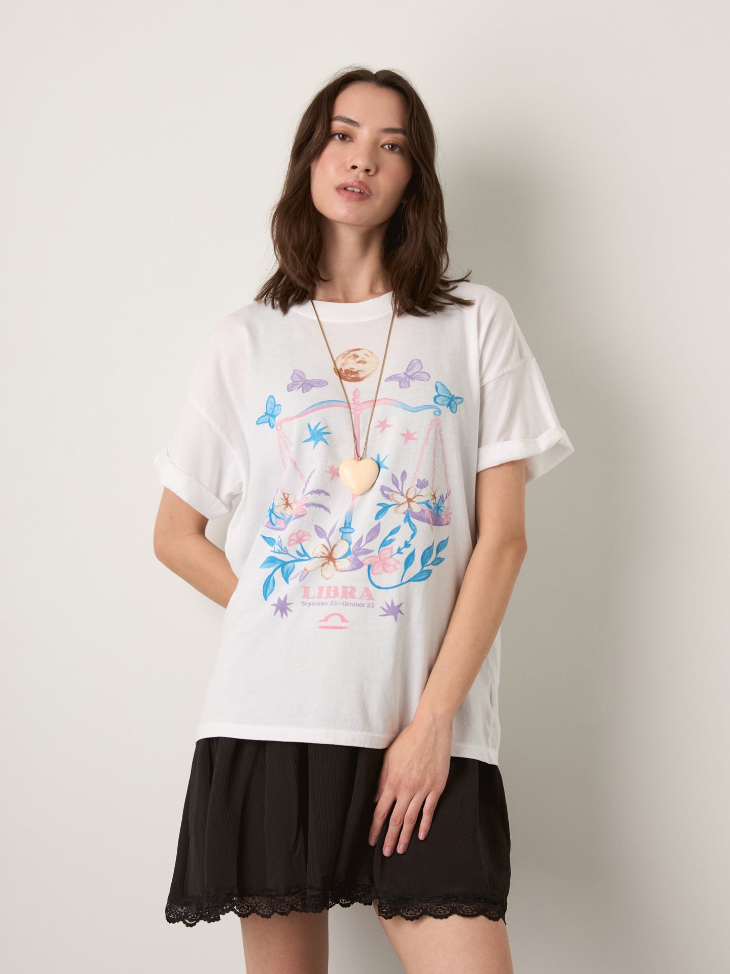 GIRL DANGEROUS - Libra Zodiac Boyfriend T-Shirt - 