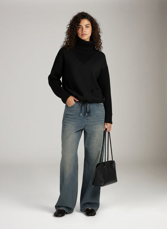 LOVEFINN - Soft Knit Top - Black
