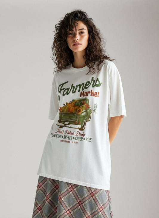 SWEET CLAIRE - Oversized Farmer's Market Tee - 