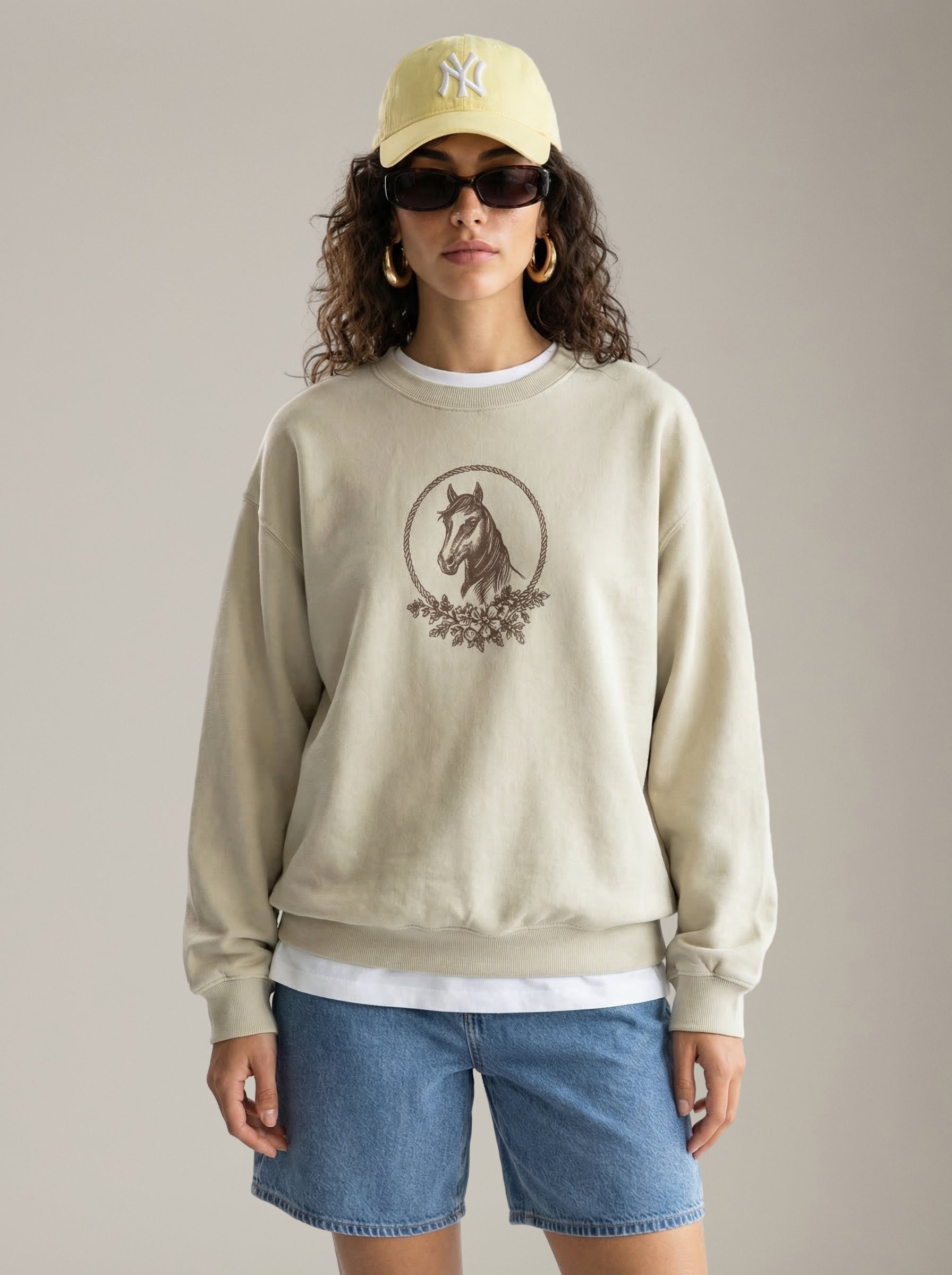 SWEET CLAIRE - Horse Embroidered Sweatshirt - 