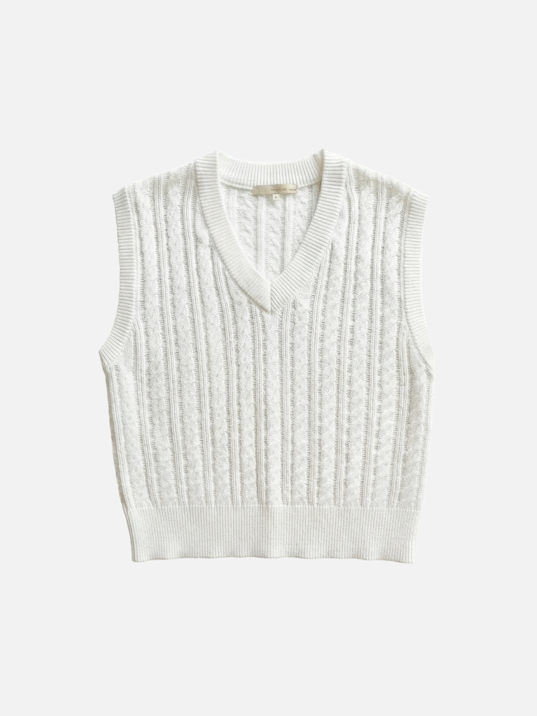 MONK & LOU - Eadie Cable V-neck Vest - 