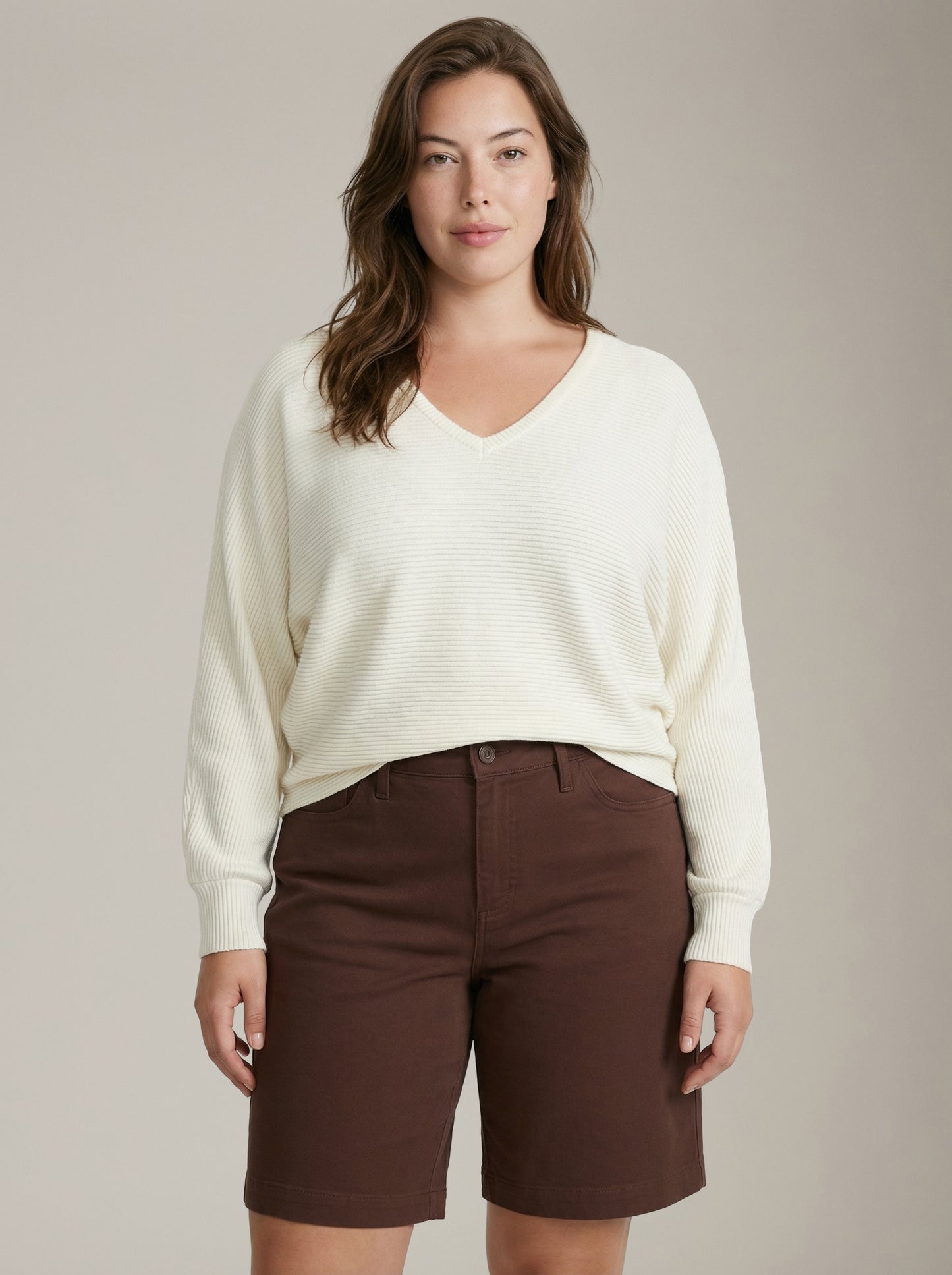 LOVEFINN - V-neck Longsleeve Top - 