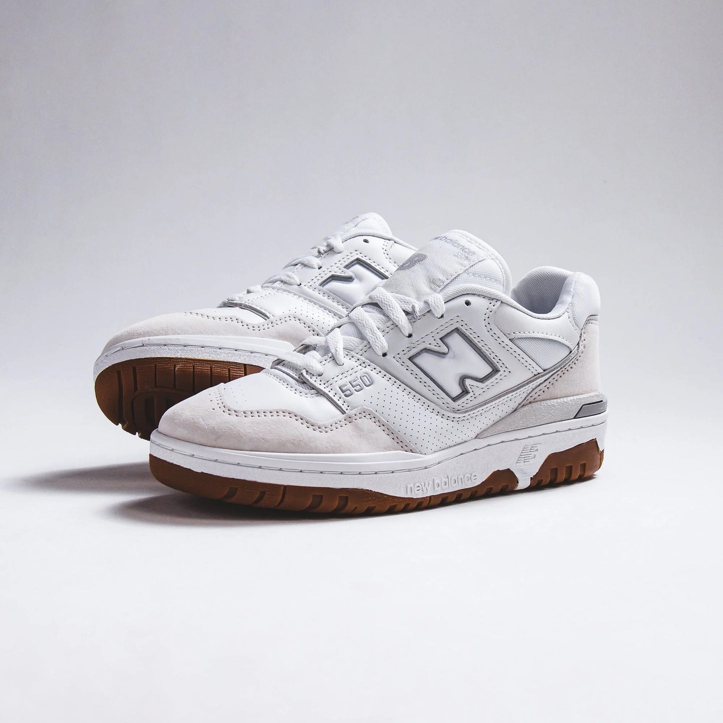 550 Sneaker - White Beige
