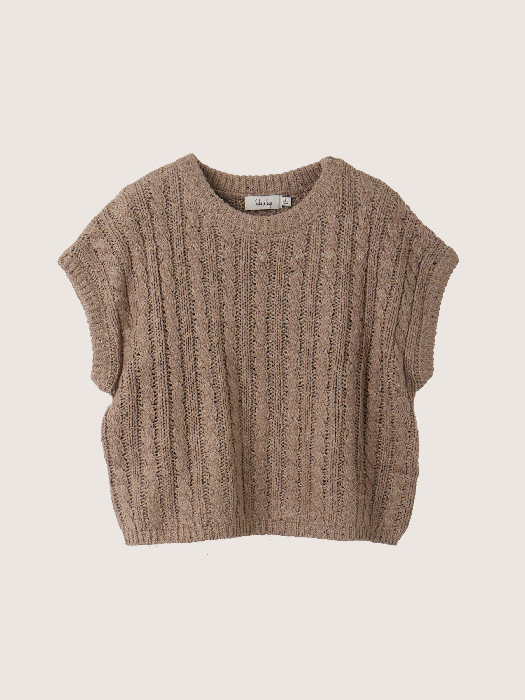 SADIE & SAGE - Effortless Cable Knit Sleeveless Sweater - 