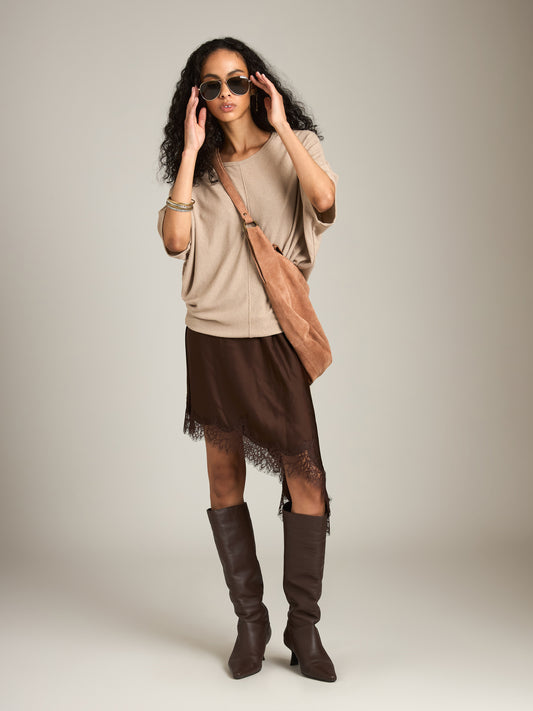 LOVEFINN - Seamed Cocoon Top - Taupe