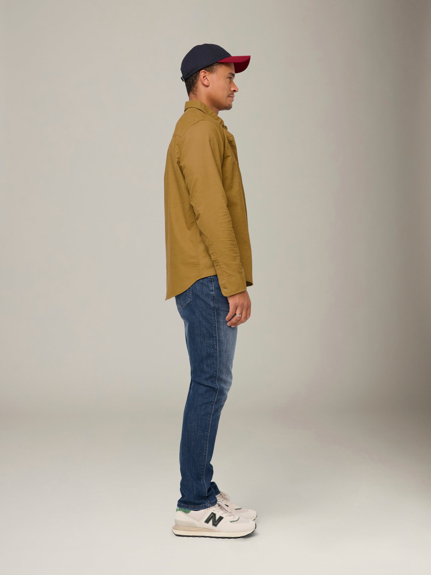 DUER - Performance Denim Relaxed Taper Jeans - 
