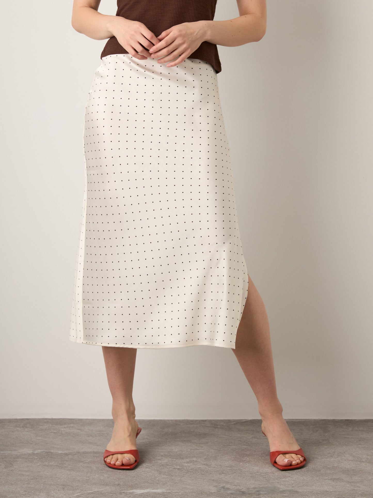 MONK & LOU - Cola Satin Skirt - 