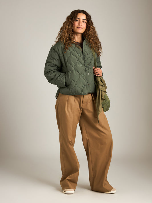 MONK & LOU - Bailey Quilted Relaxed Bomber - Sage Olive