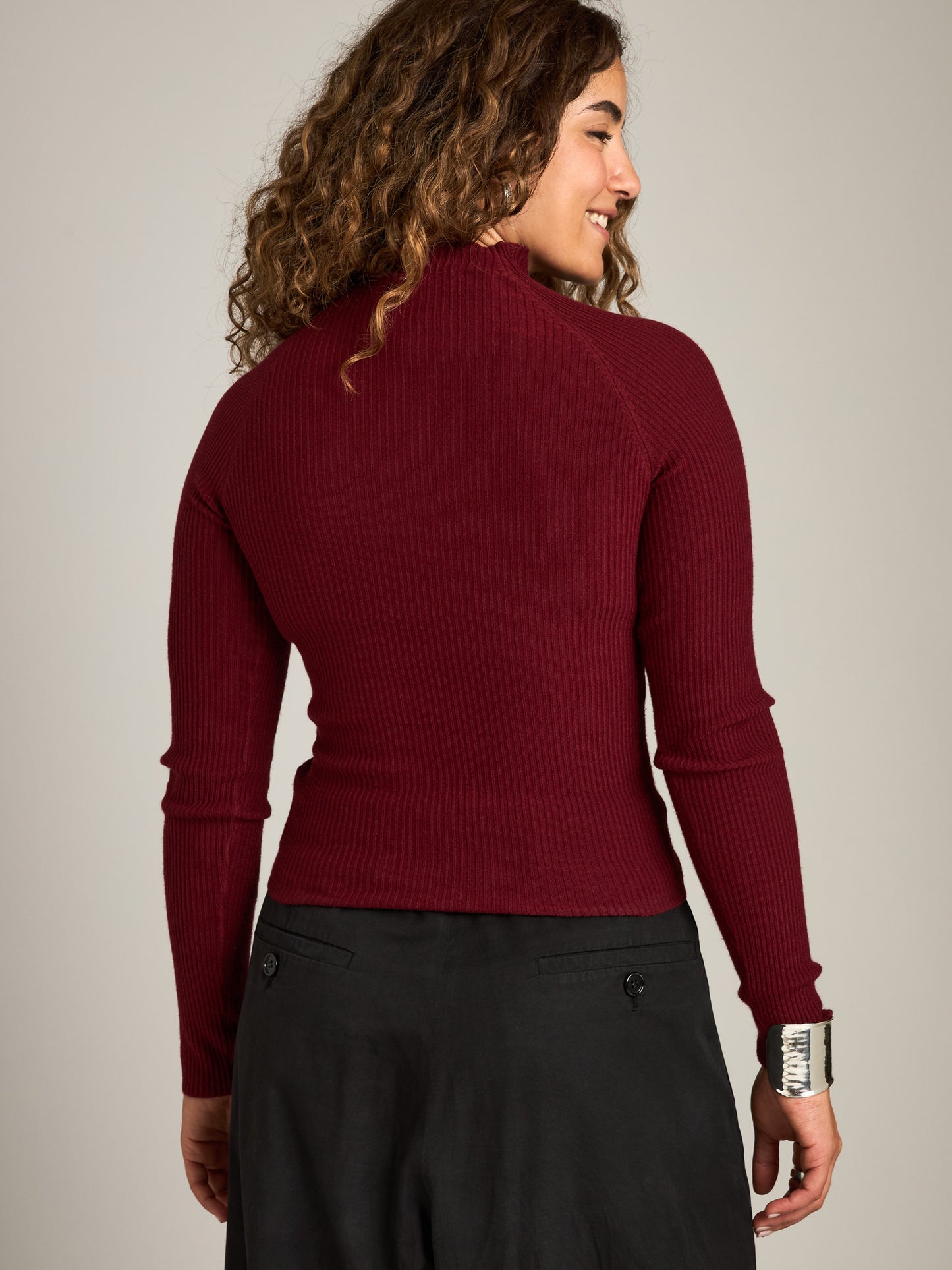 Bele Long Sleeve Pullover