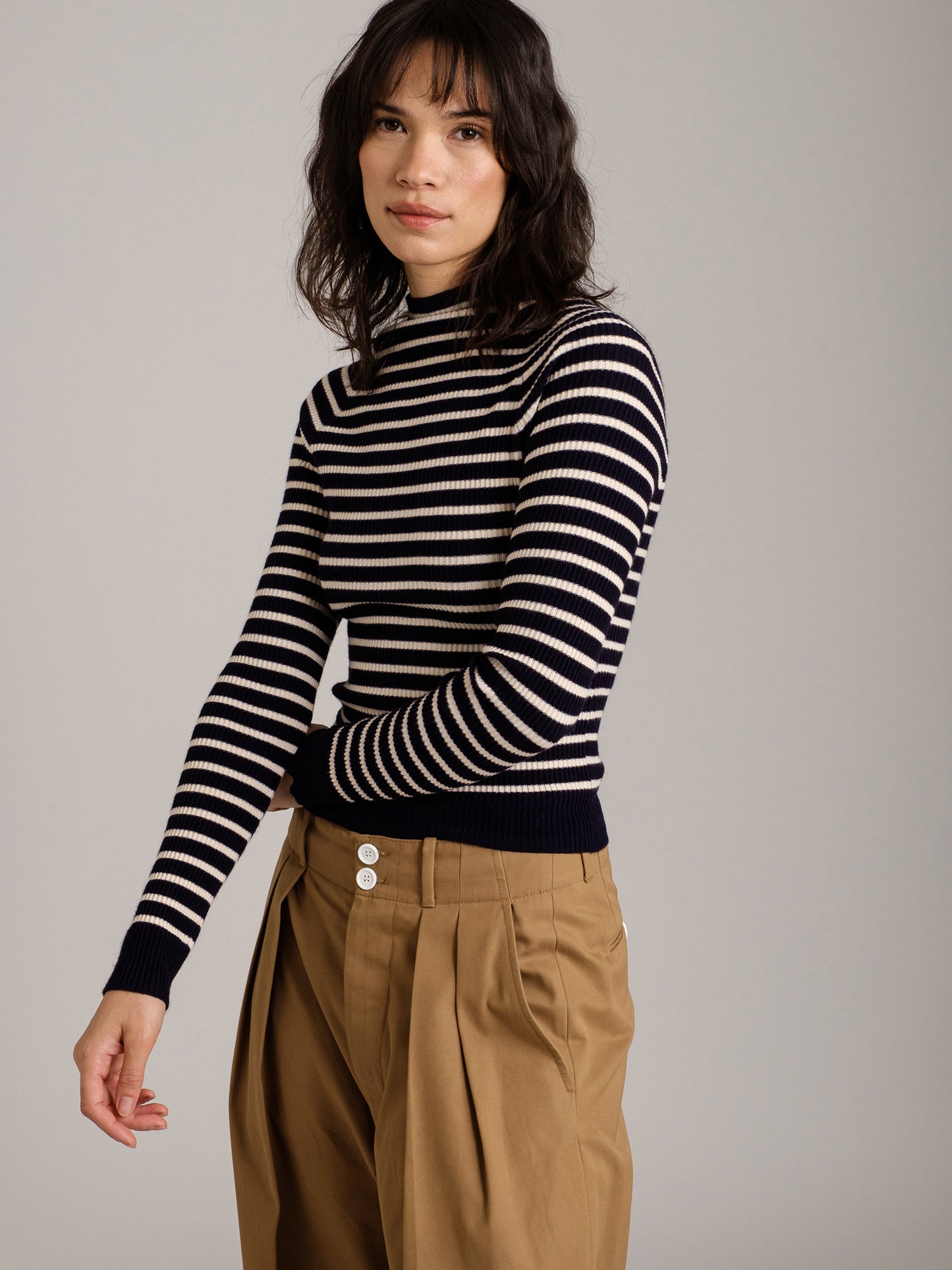Bele Long Sleeve Pullover