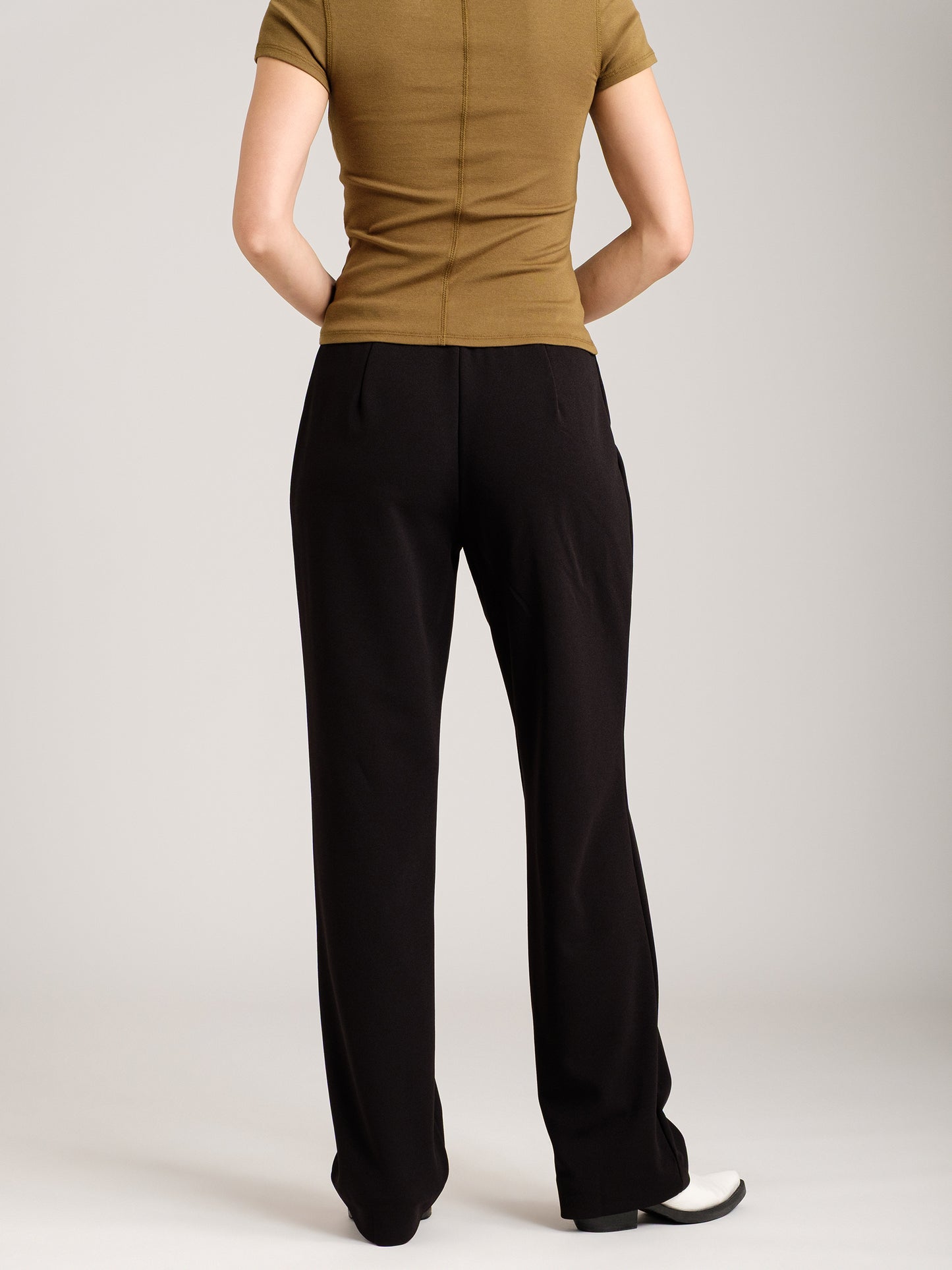 MONK & LOU - Christa Straight Leg Pant - 