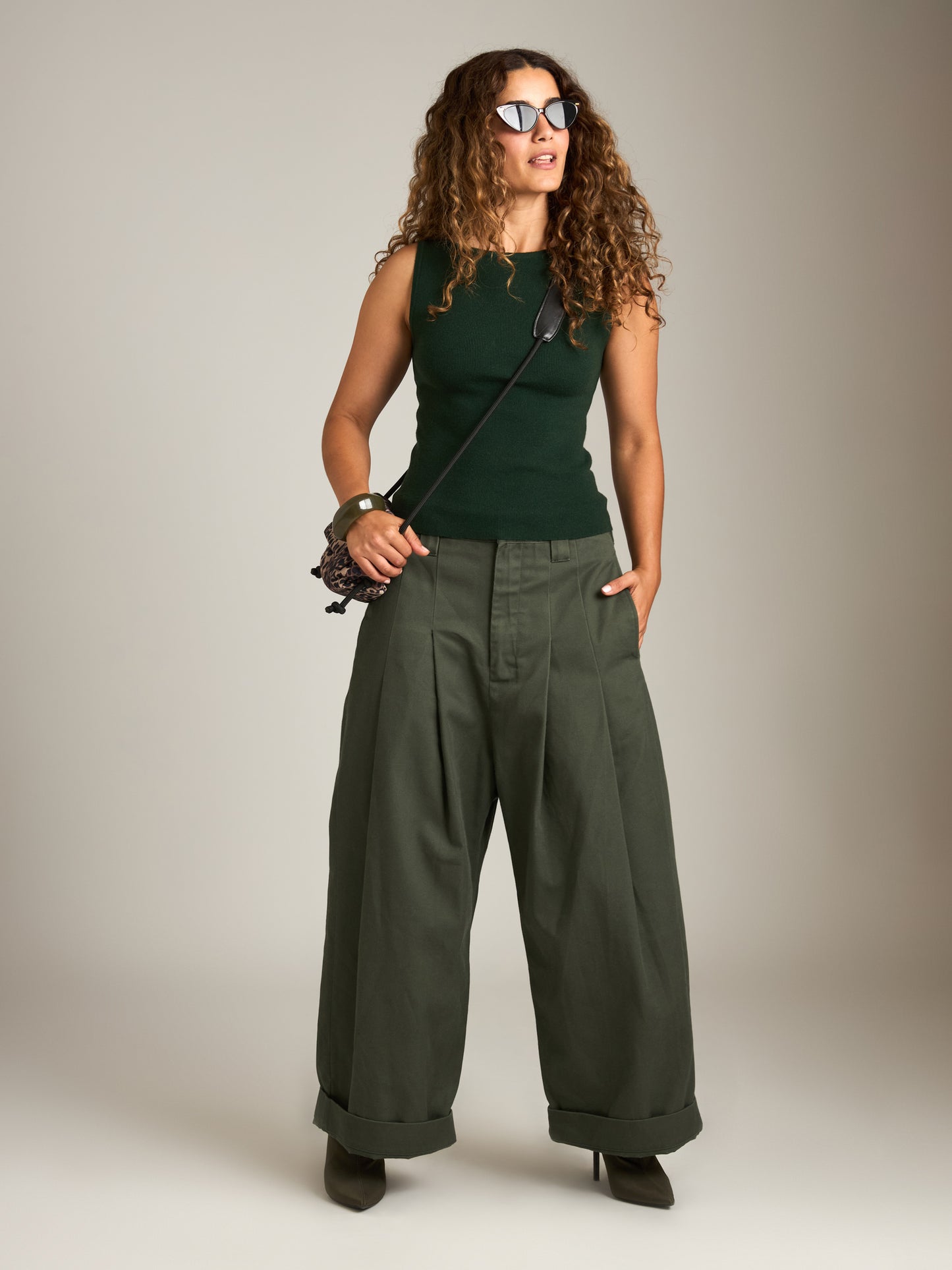 Harriet Boatneck Shell