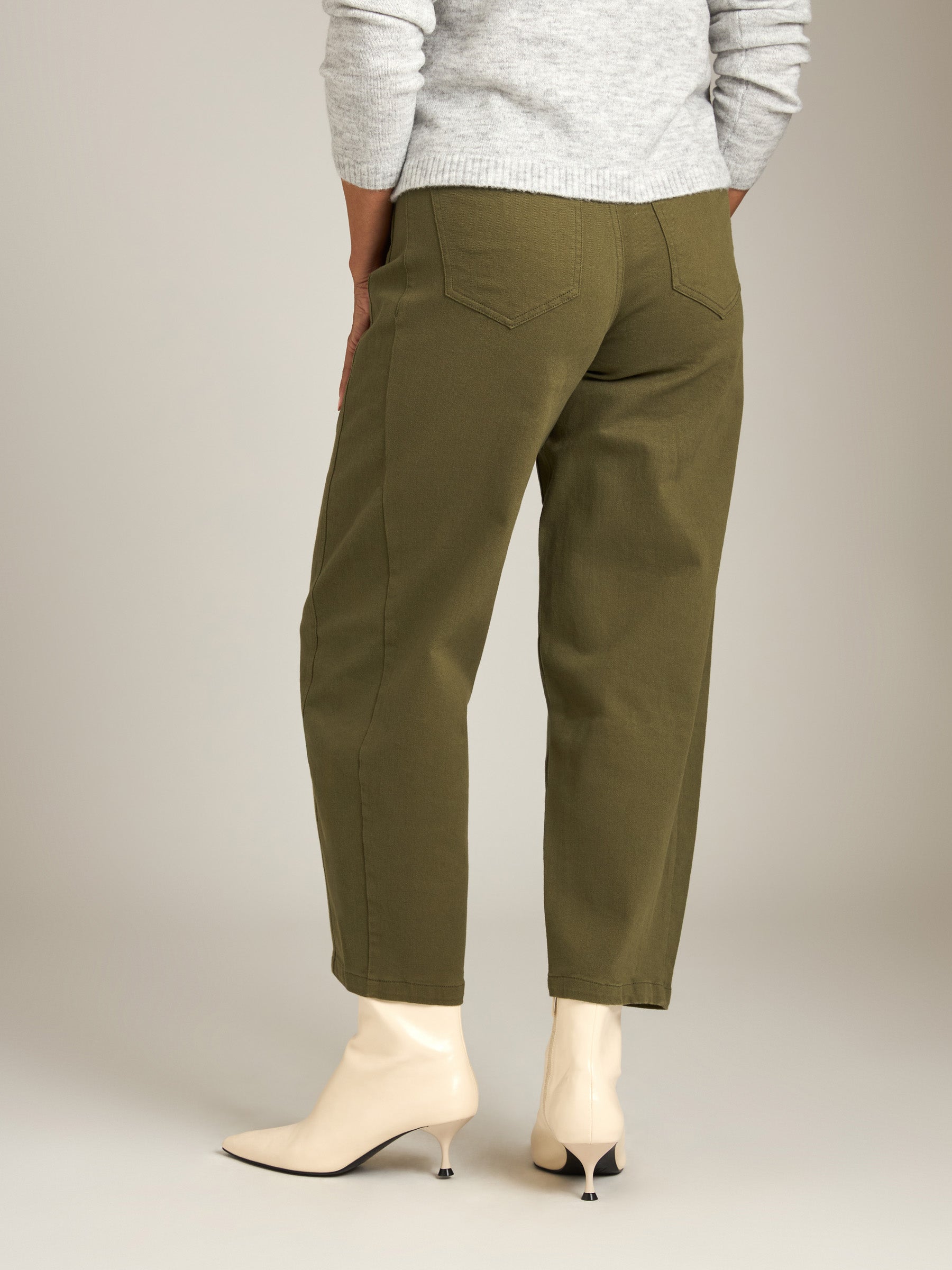 MONK & LOU - Julie Cropped Barrel Pant - 