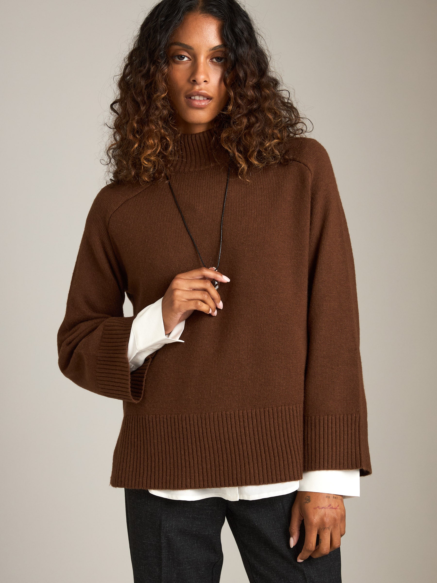 MONK & LOU - Lana Cashmere Blend Turtleneck Pullover Sweater - 