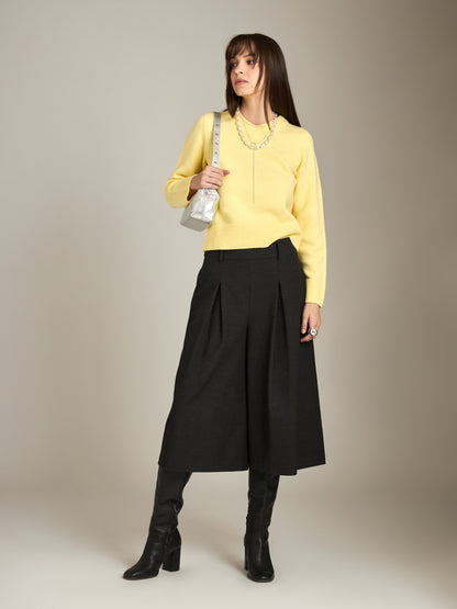 MONK & LOU - Roni Boucle V-neck Pullover Sweater - Butter