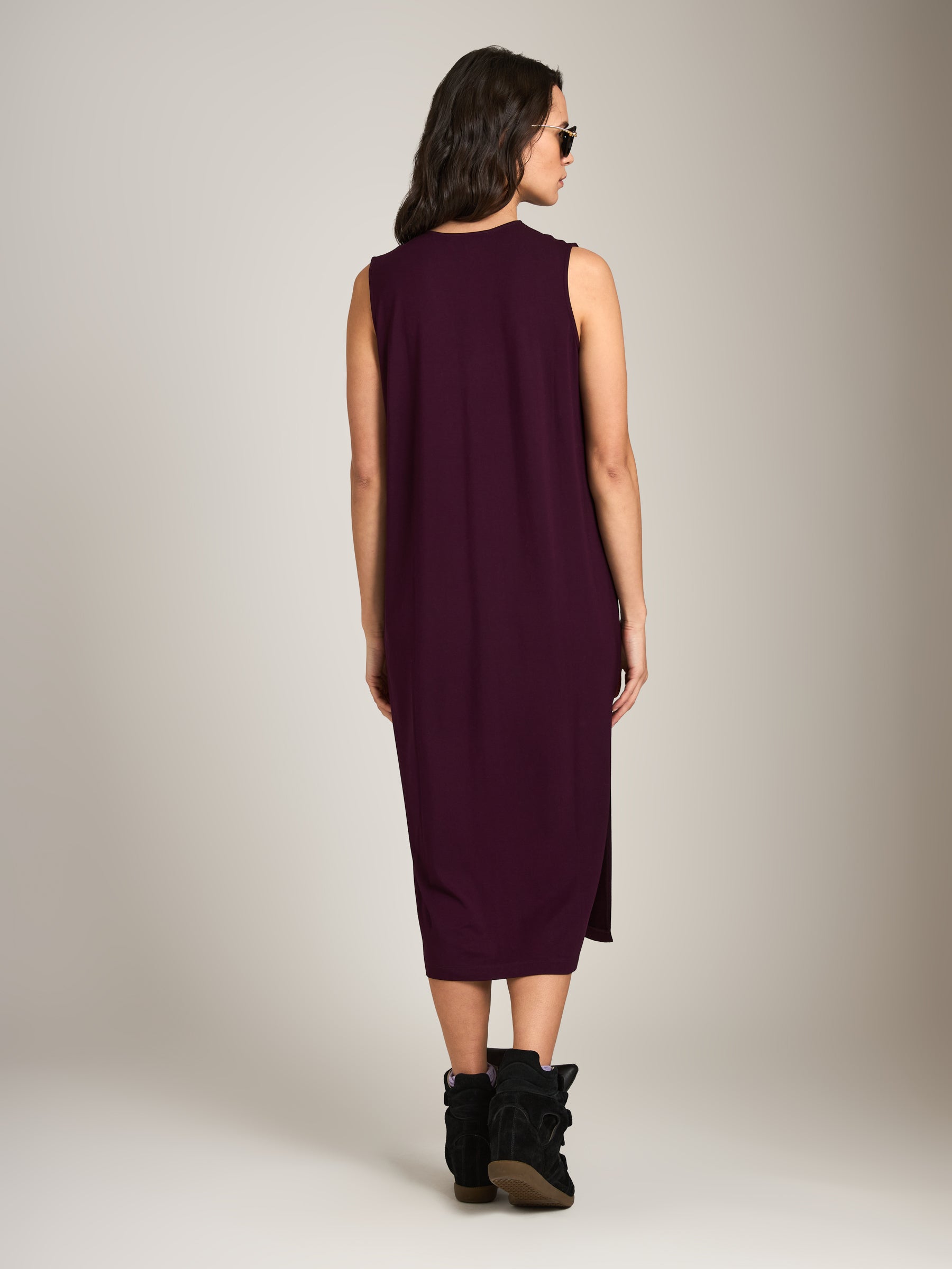 MONK & LOU - Drea Soft V-Neck Maxi Dress - 