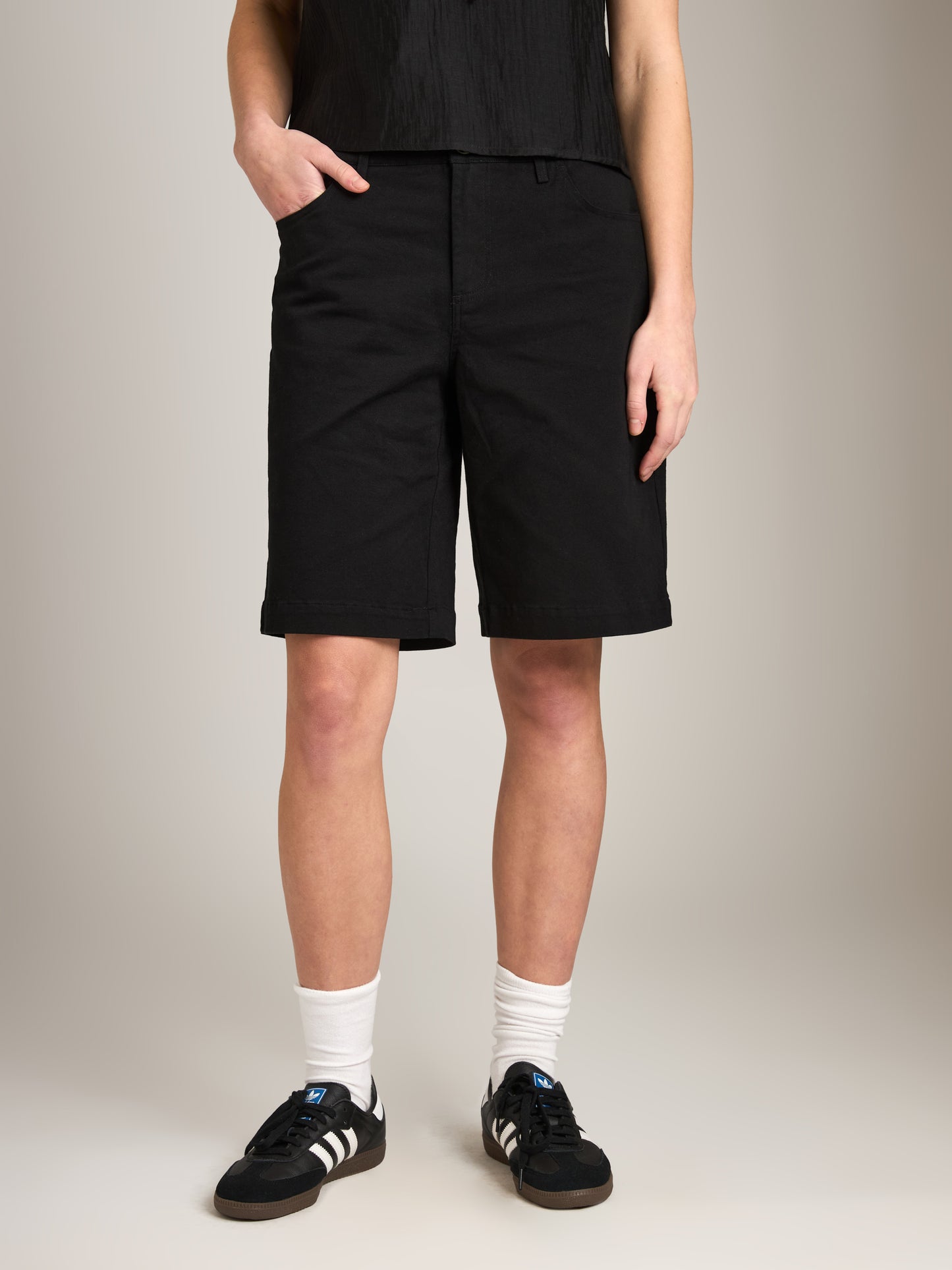 MONK & LOU - Keely Bermuda Shorts - 