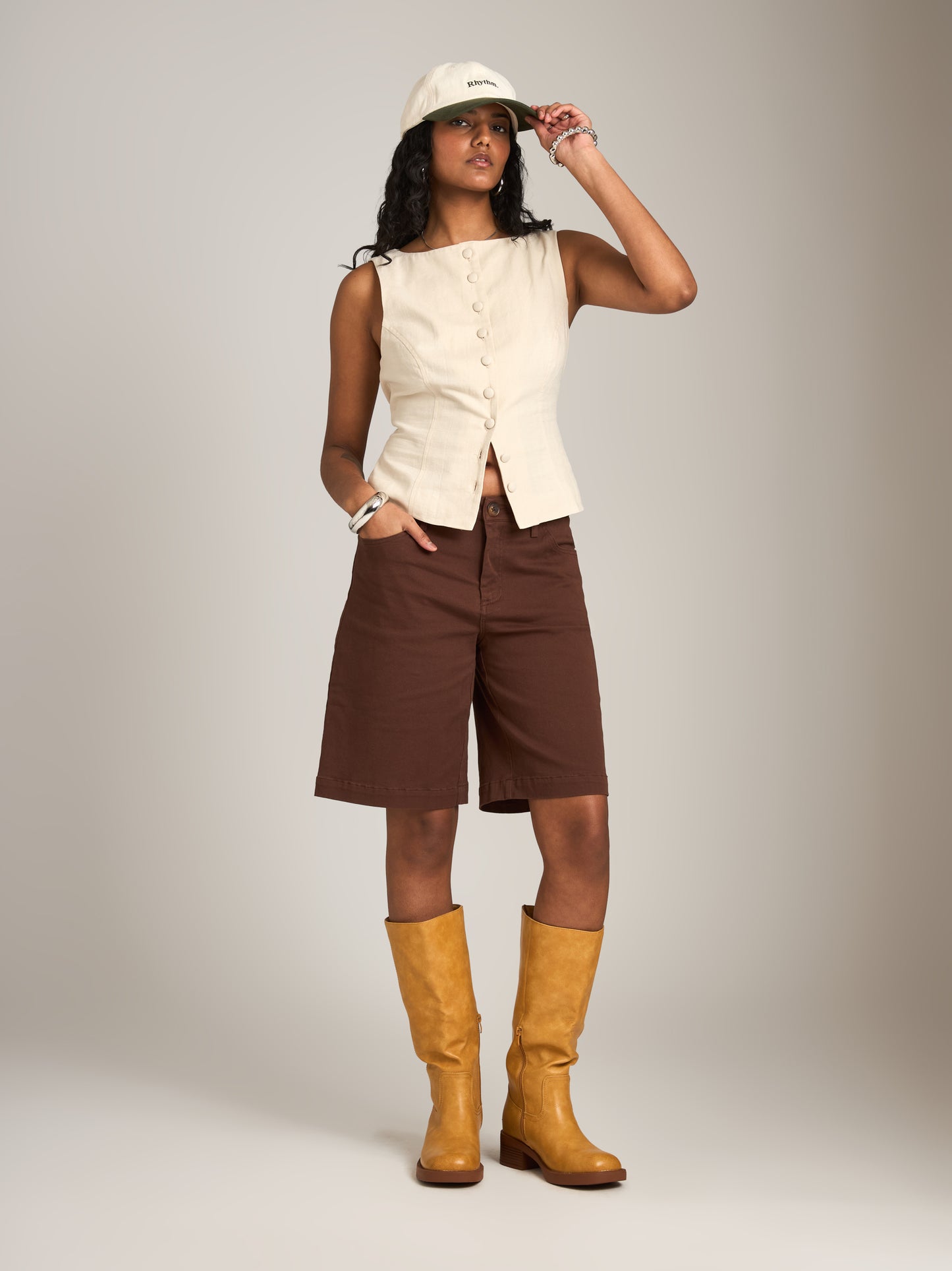 MONK & LOU - Keely Bermuda Shorts - Mocha