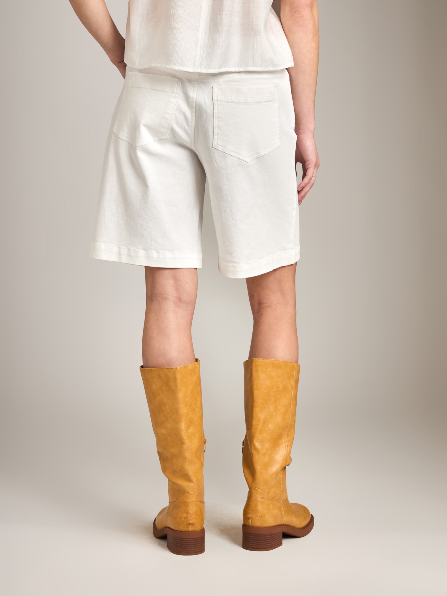 MONK & LOU - Keely Bermuda Shorts - 