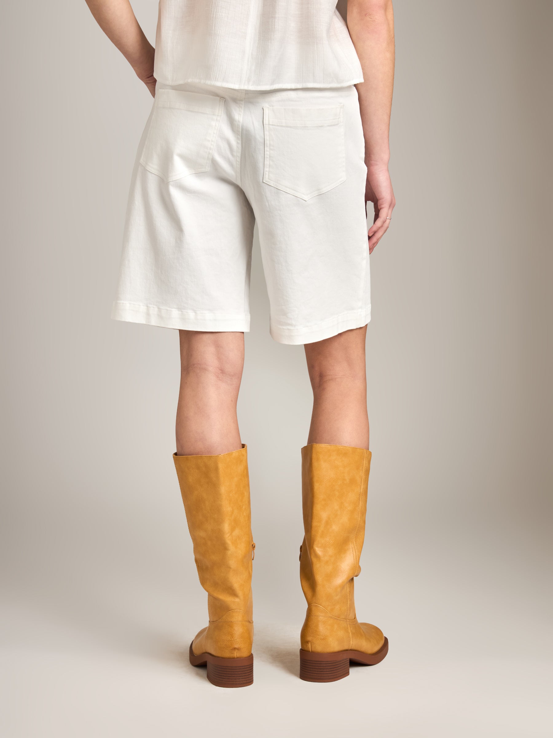 MONK & LOU - Keely Bermuda Shorts - 
