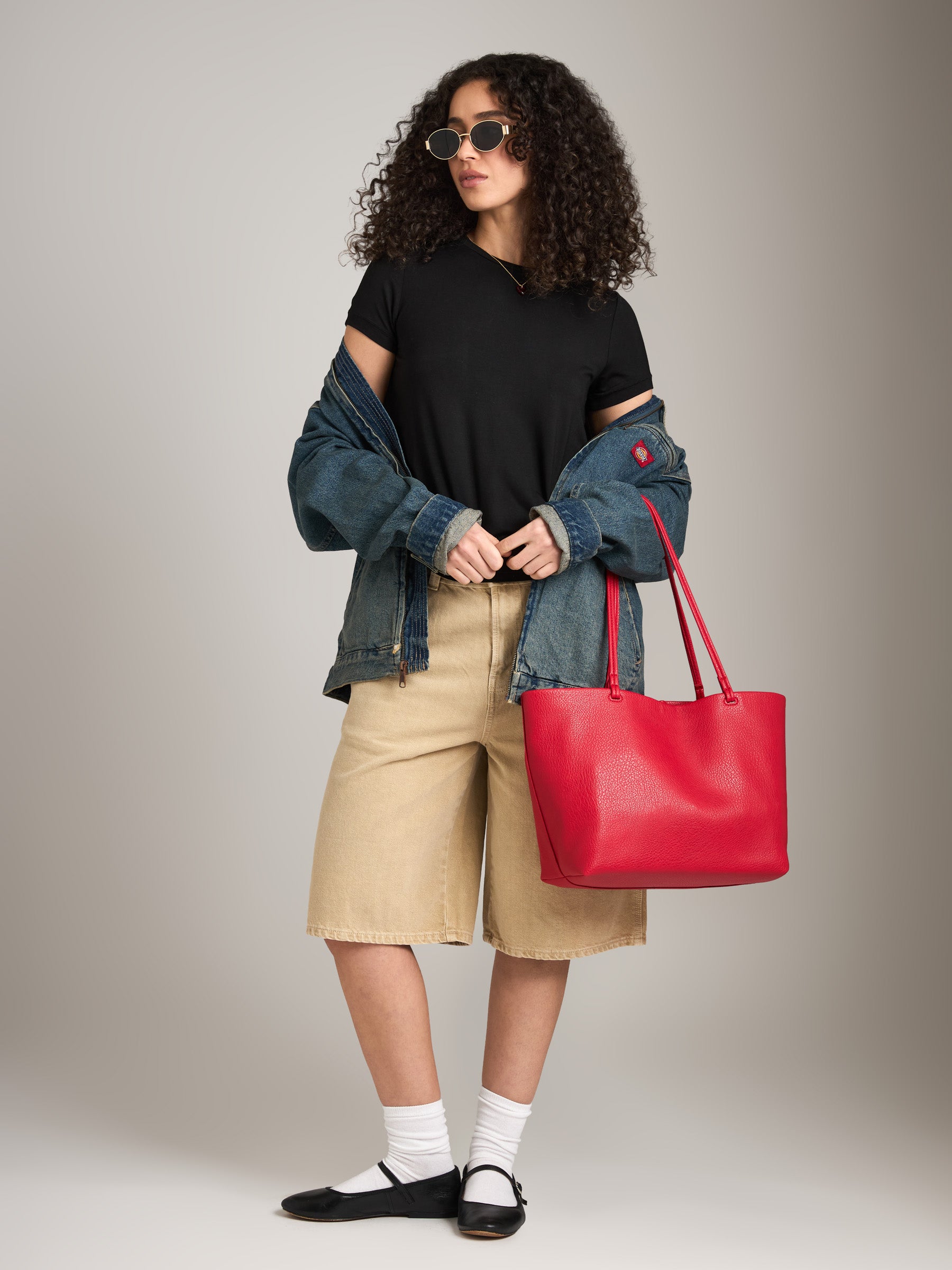 MONK & LOU - Virgo T-Shirt - Black