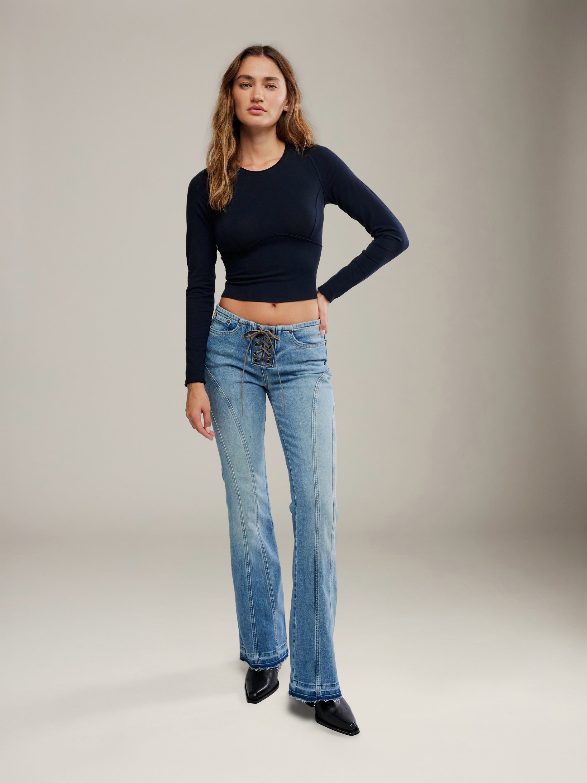 FREE PEOPLE - Protagonist Longsleeve Top - Black