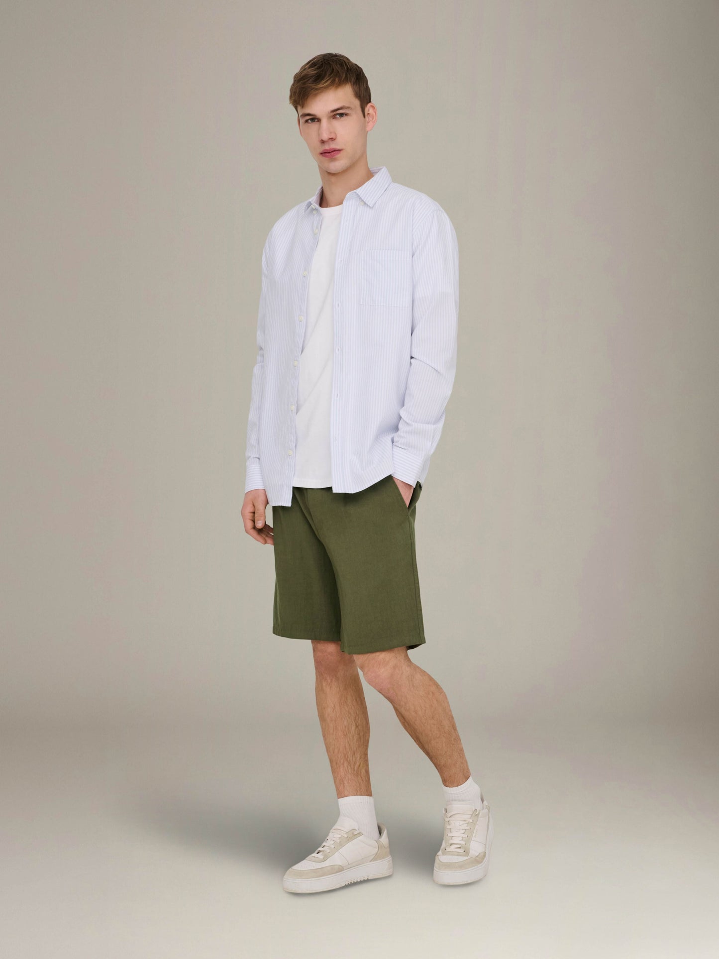 ONLY & SONS - Wake Loose Shorts - Kalamata