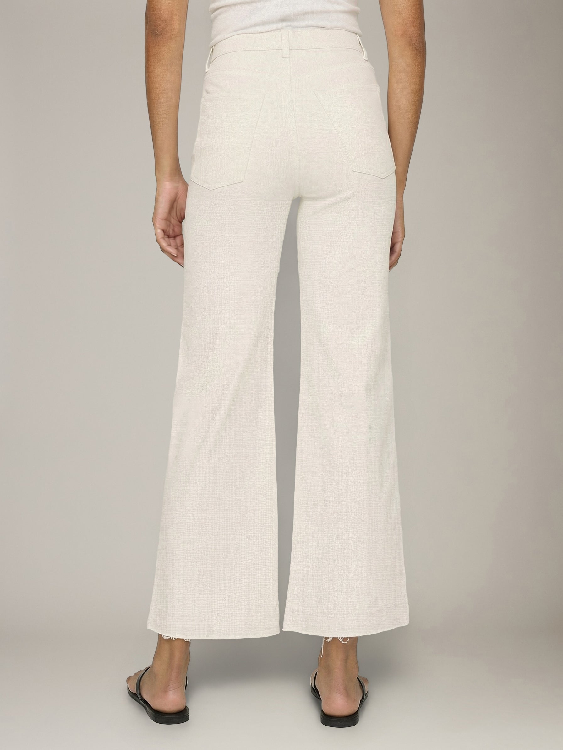 WARP & WEFT - ICN Crop Wide Leg Jeans - 