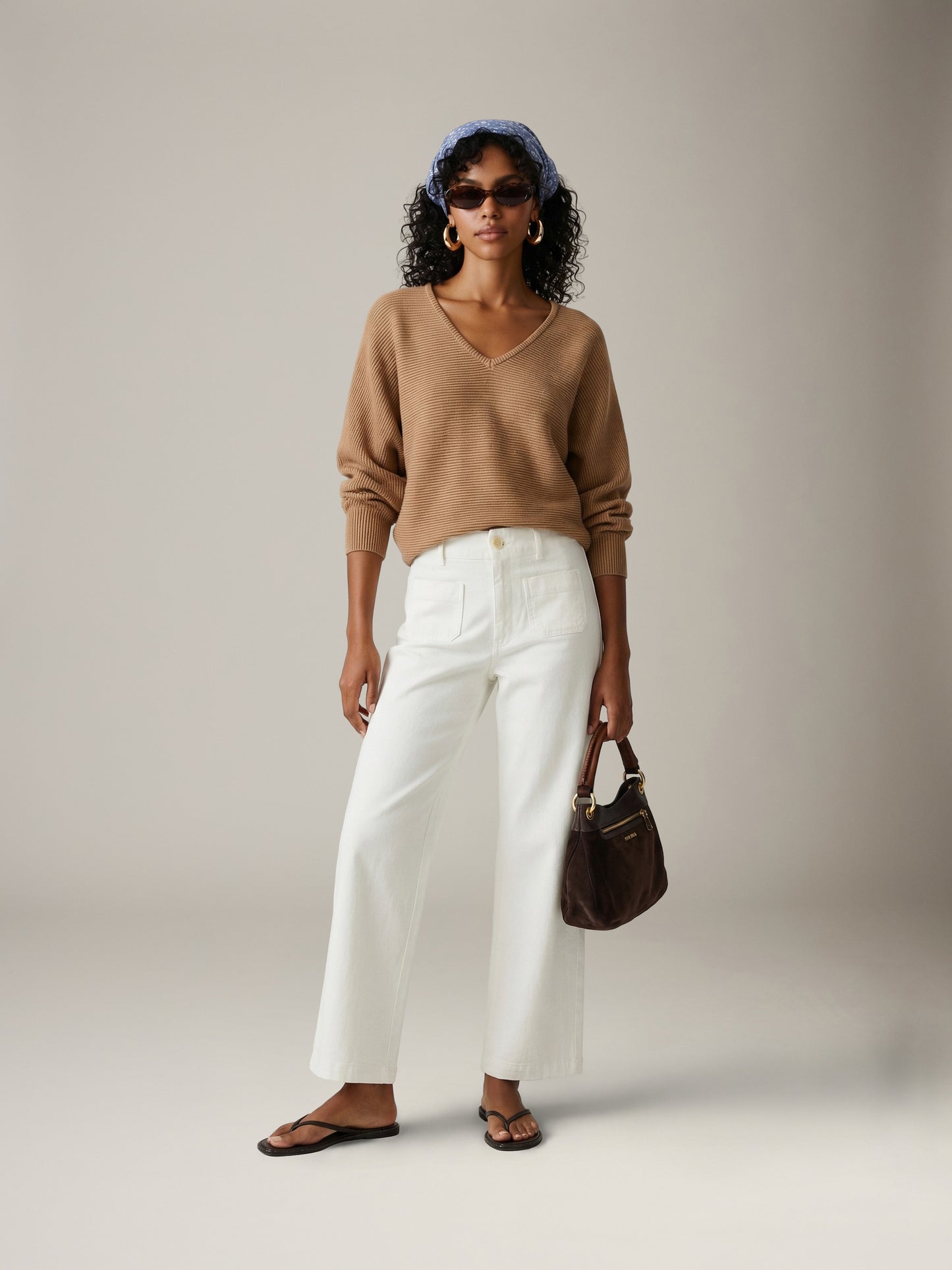 LOVEFINN - V-neck Longsleeve Top - Chestnut