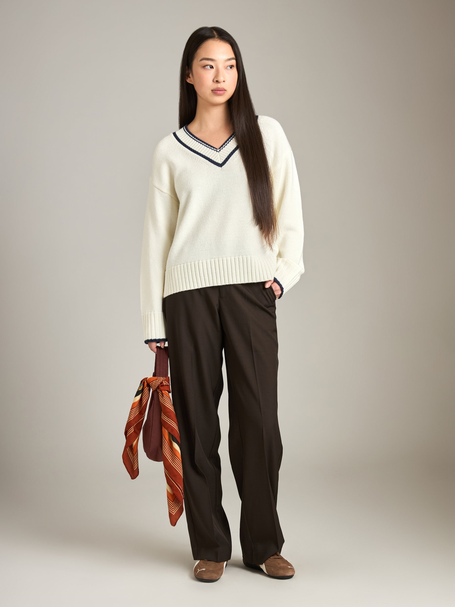 PROPAGANDA - Paxton V-Neck Pullover Sweater - Ivory
