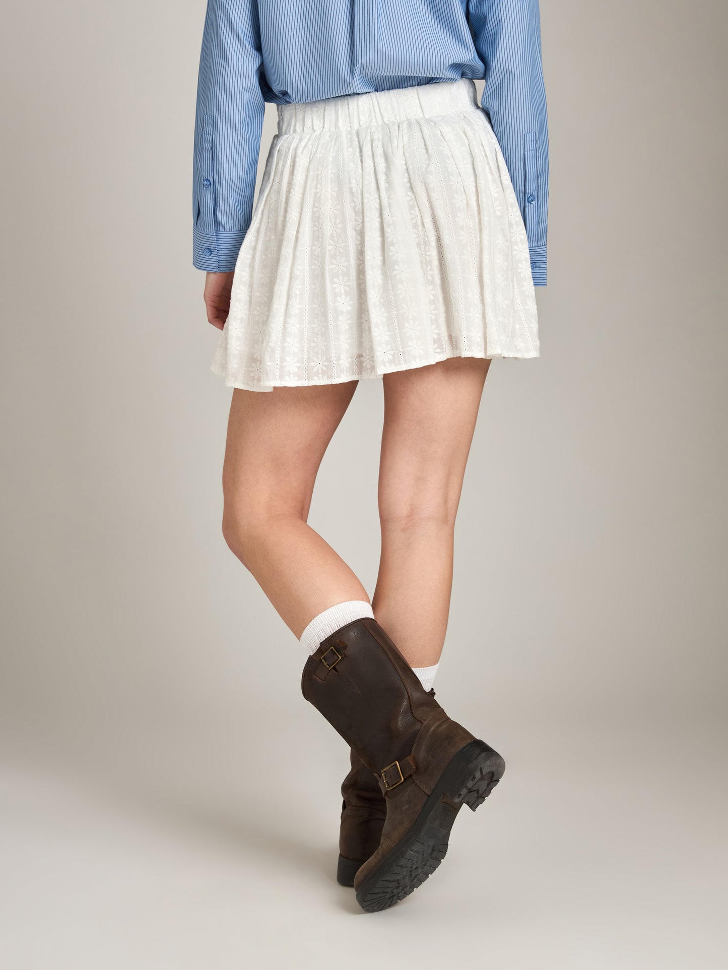 LOVEFINN-Eyelet Lace Skirt-White