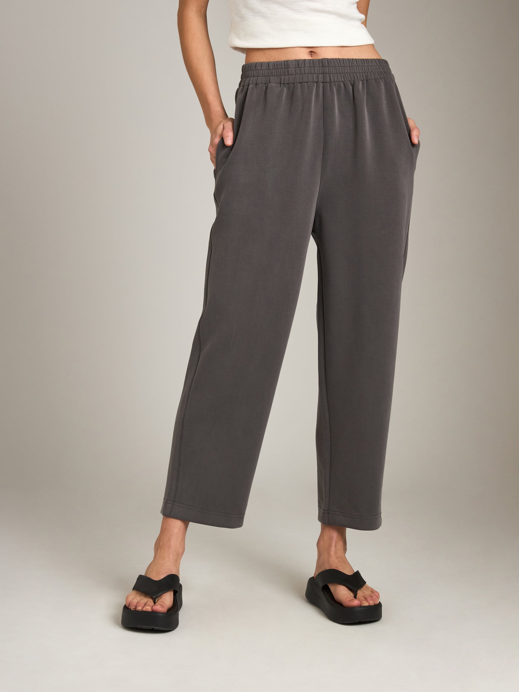 LOVEFINN-Scuba Pant-Dark Charcoal