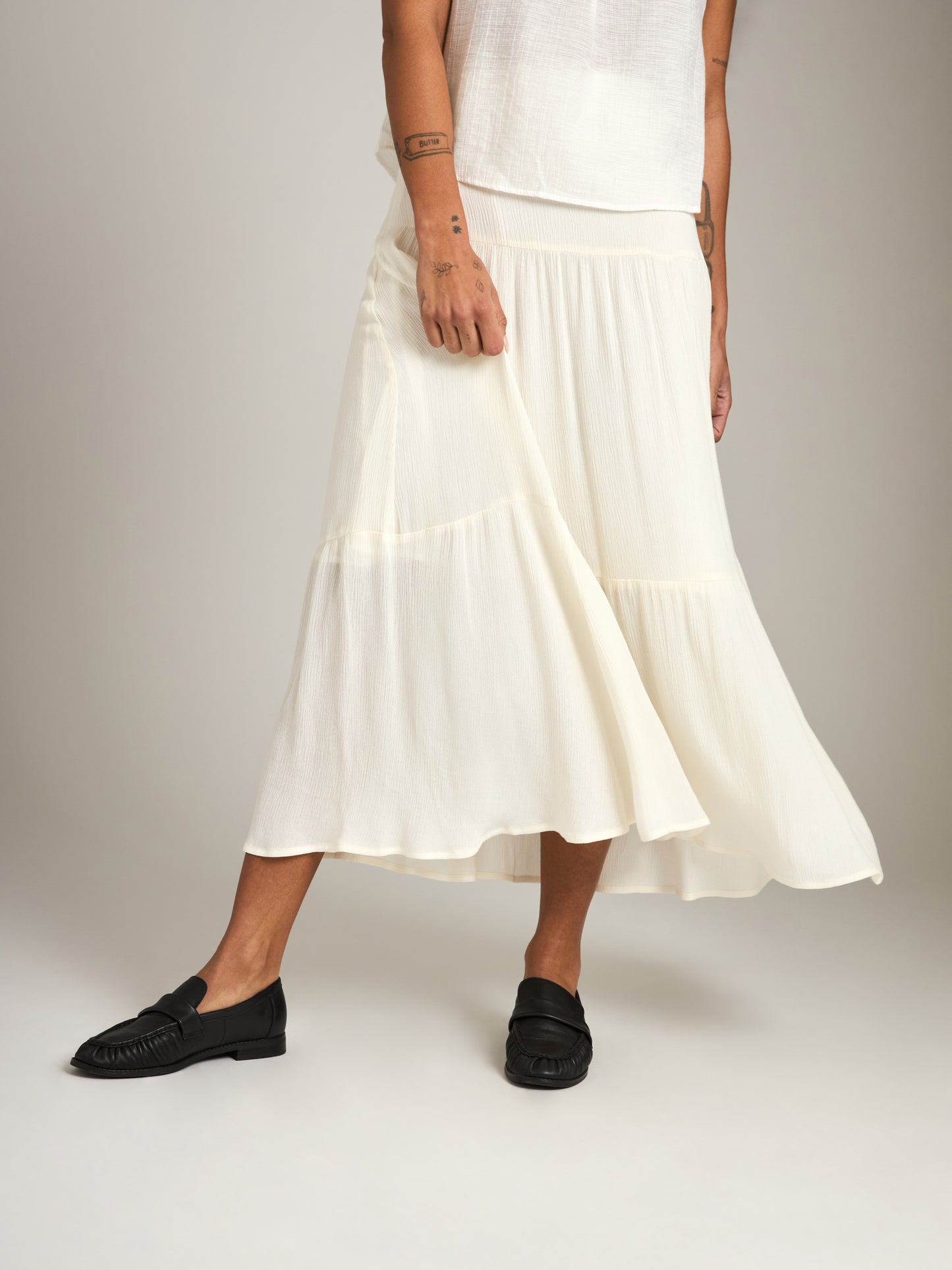 MONK & LOU-Drew Pleated Boho Skirt-White