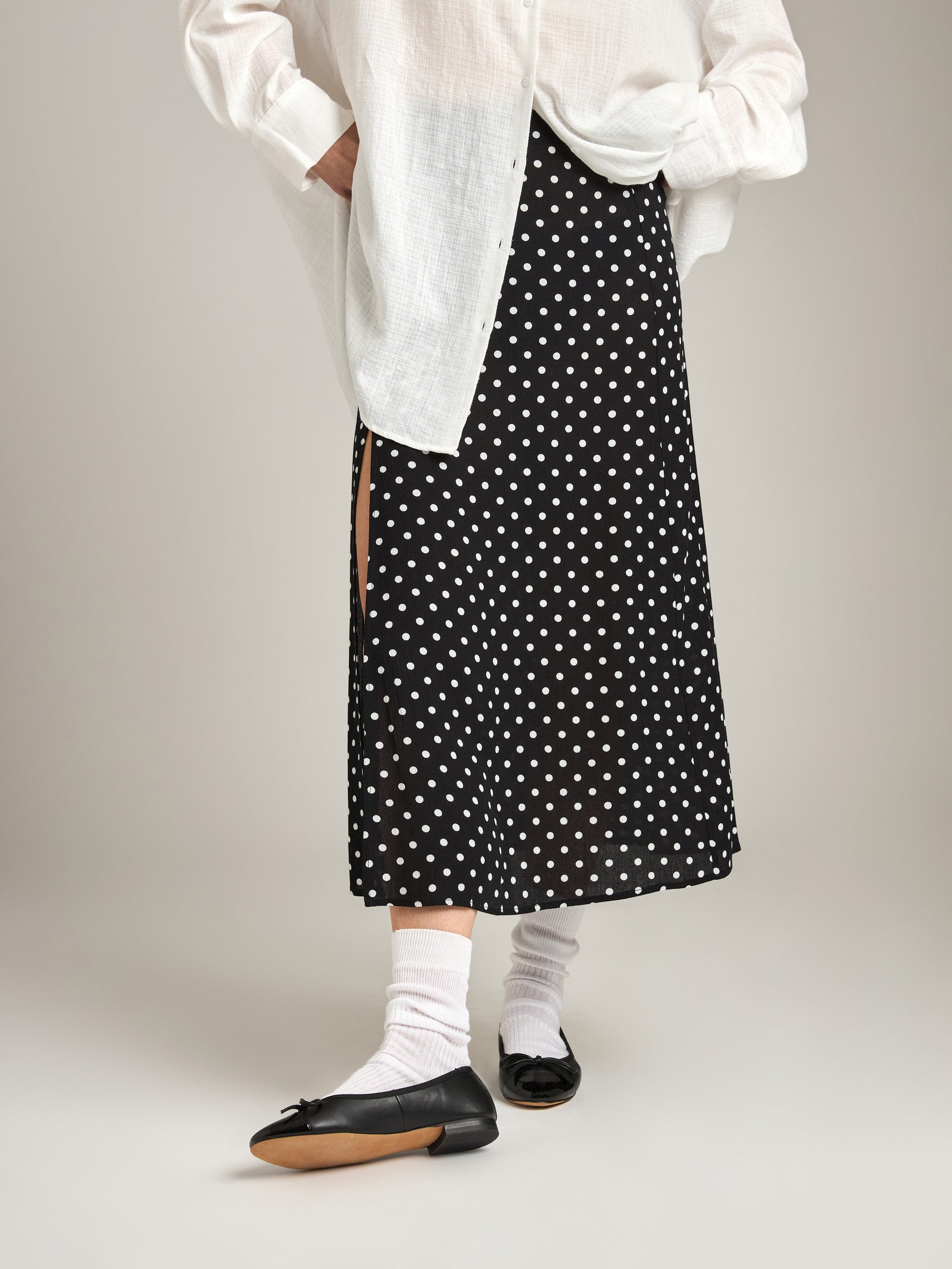 PROPAGANDA-Korane Printed High Slit Skirt-Black
