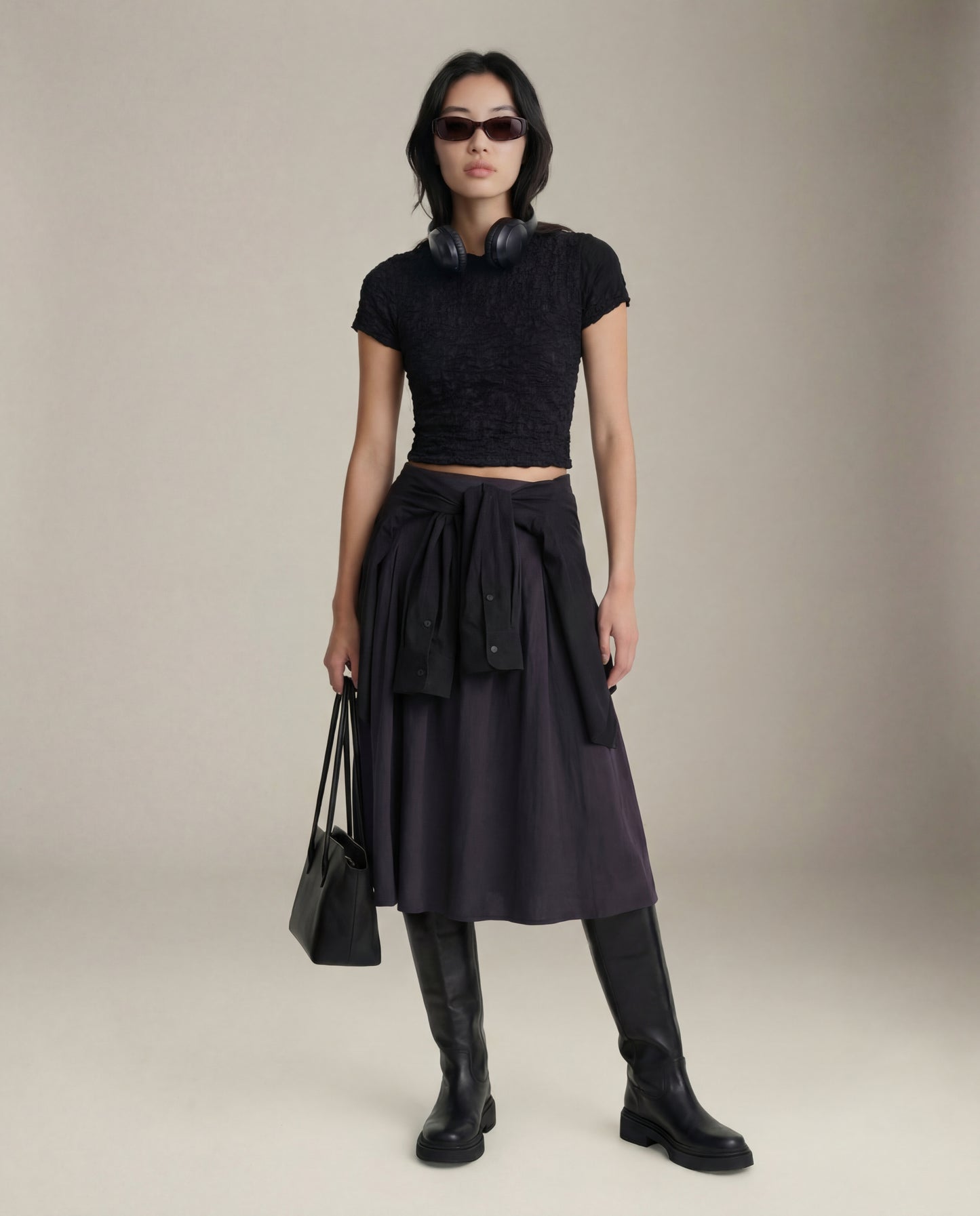 PROPAGANDA - Gilly Cropped Shortsleeve Top - Black