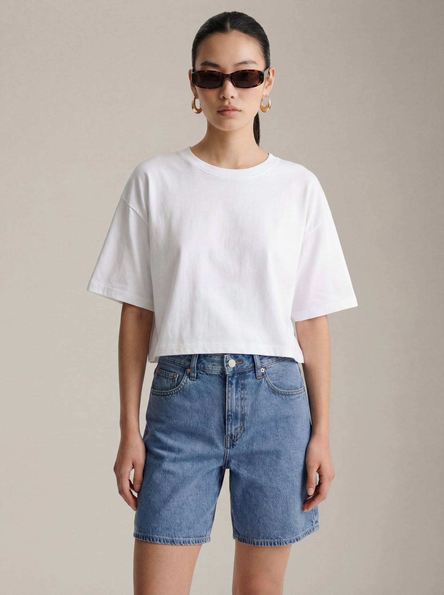 LOVEFINN - Cropped Dropped Shoulder T-Shirt - 