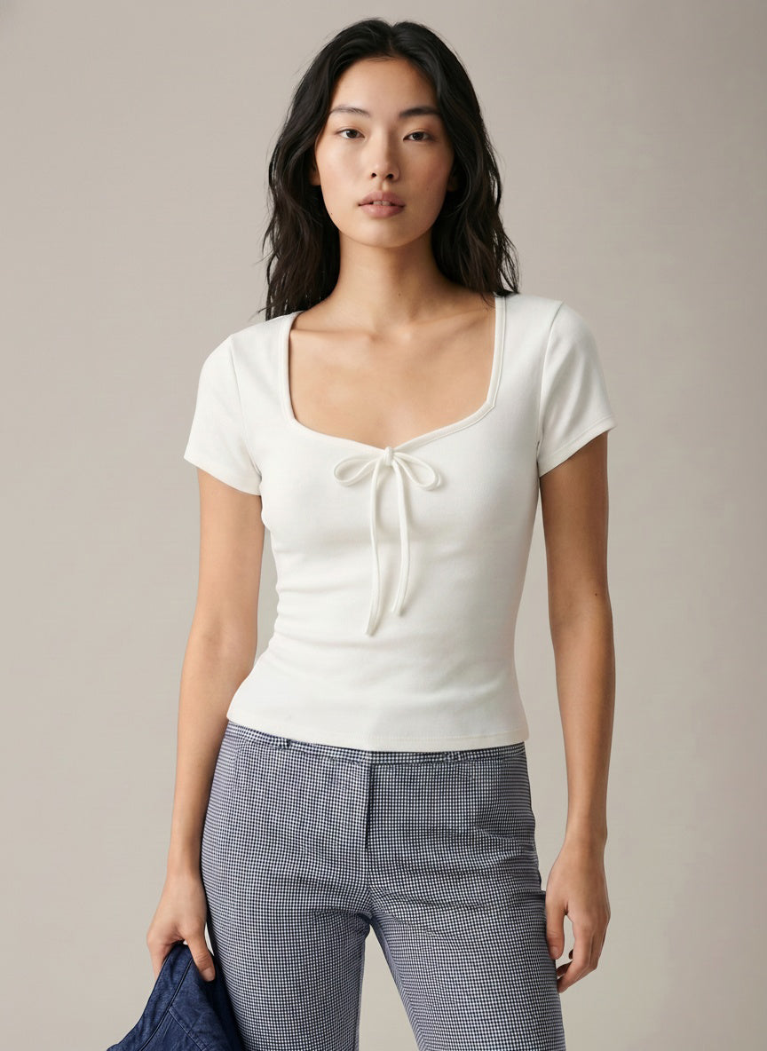 LOVEFINN - Square Neck Short Sleeve Top - 
