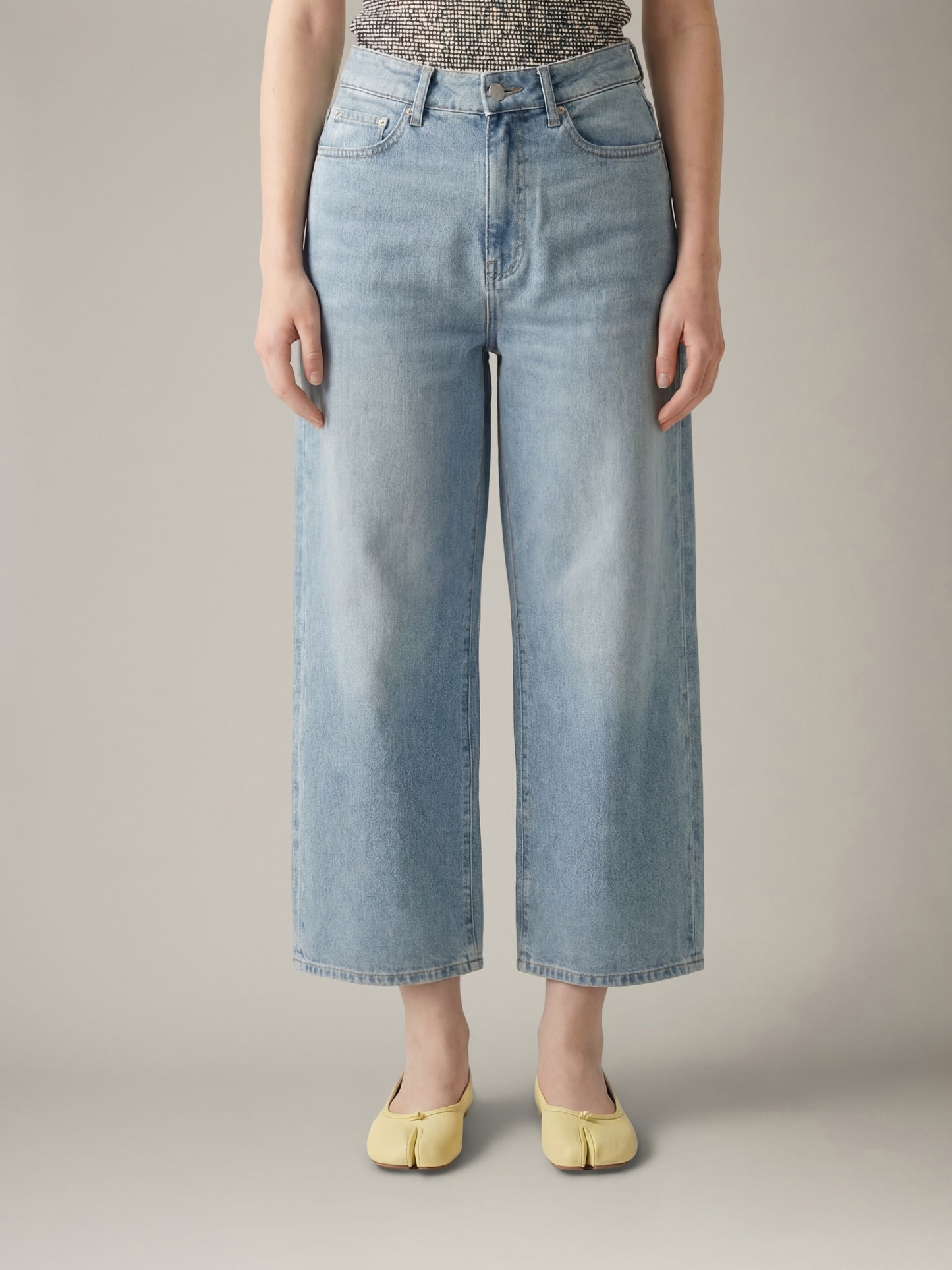 WARP & WEFT - ICN Crop Wide Leg Jeans - 