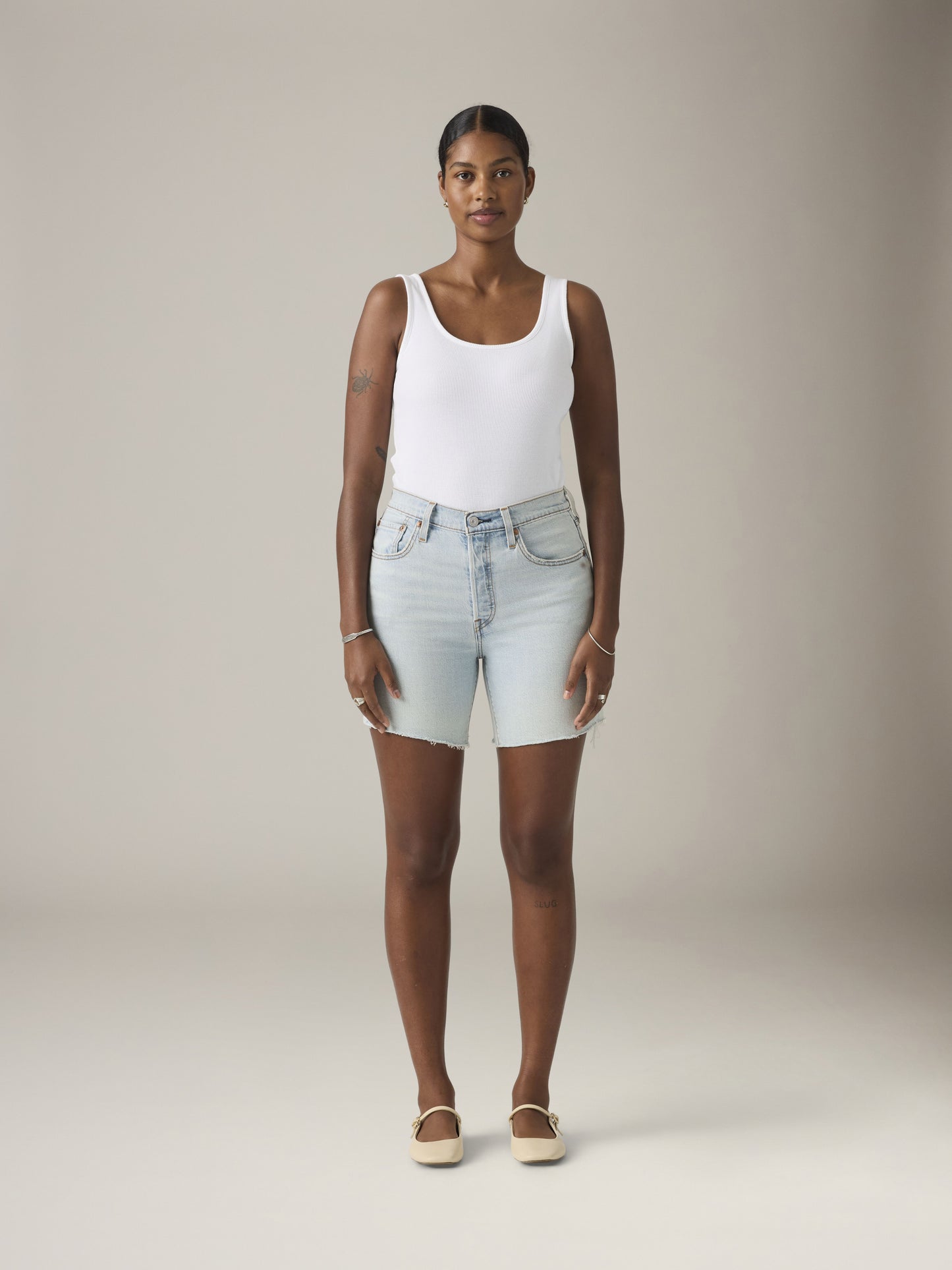 LEVI'S - 501 Mid-Thigh Denim Shorts - 