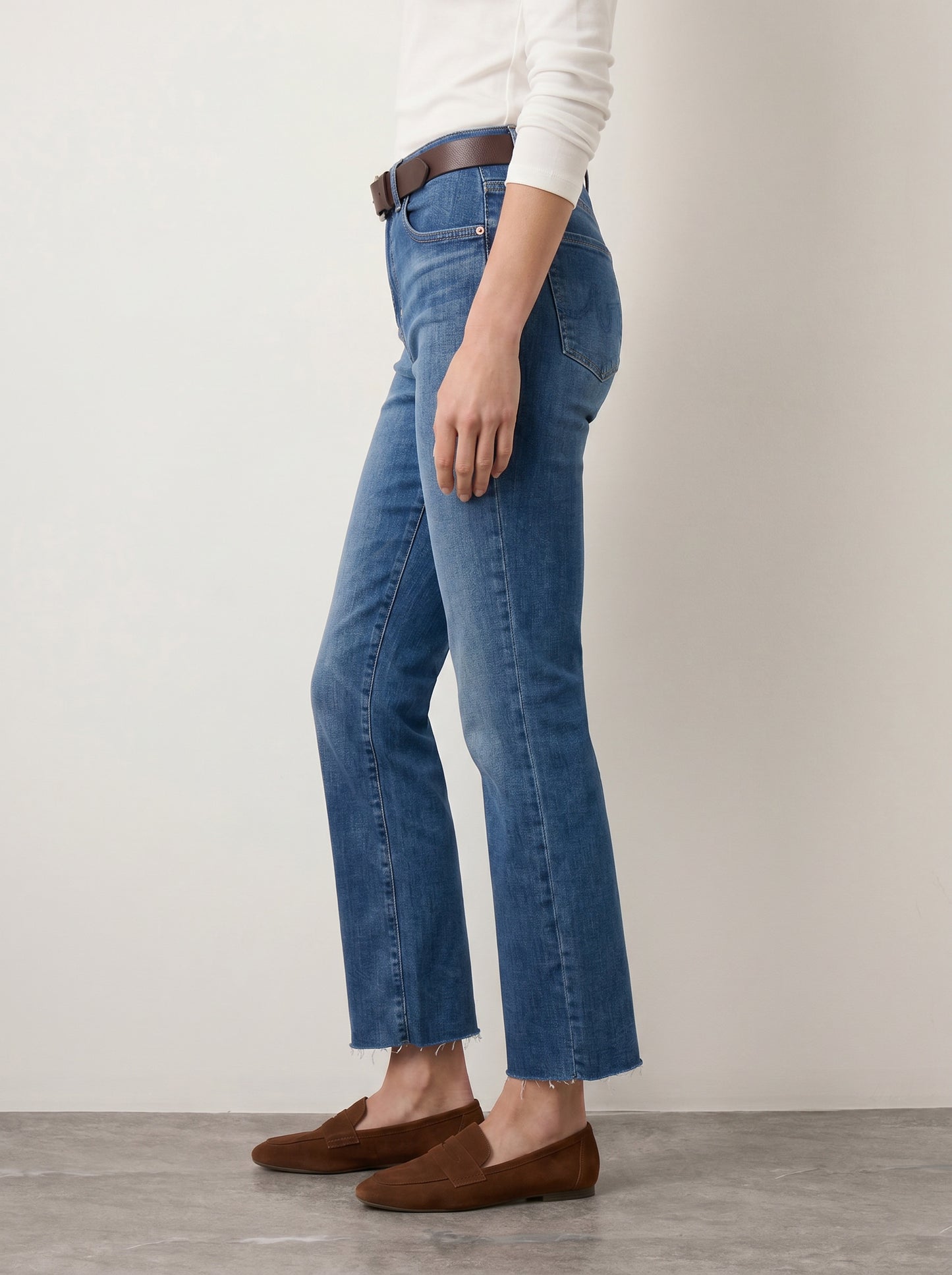 AG - Farrah Cropped Bootcut Jeans - 