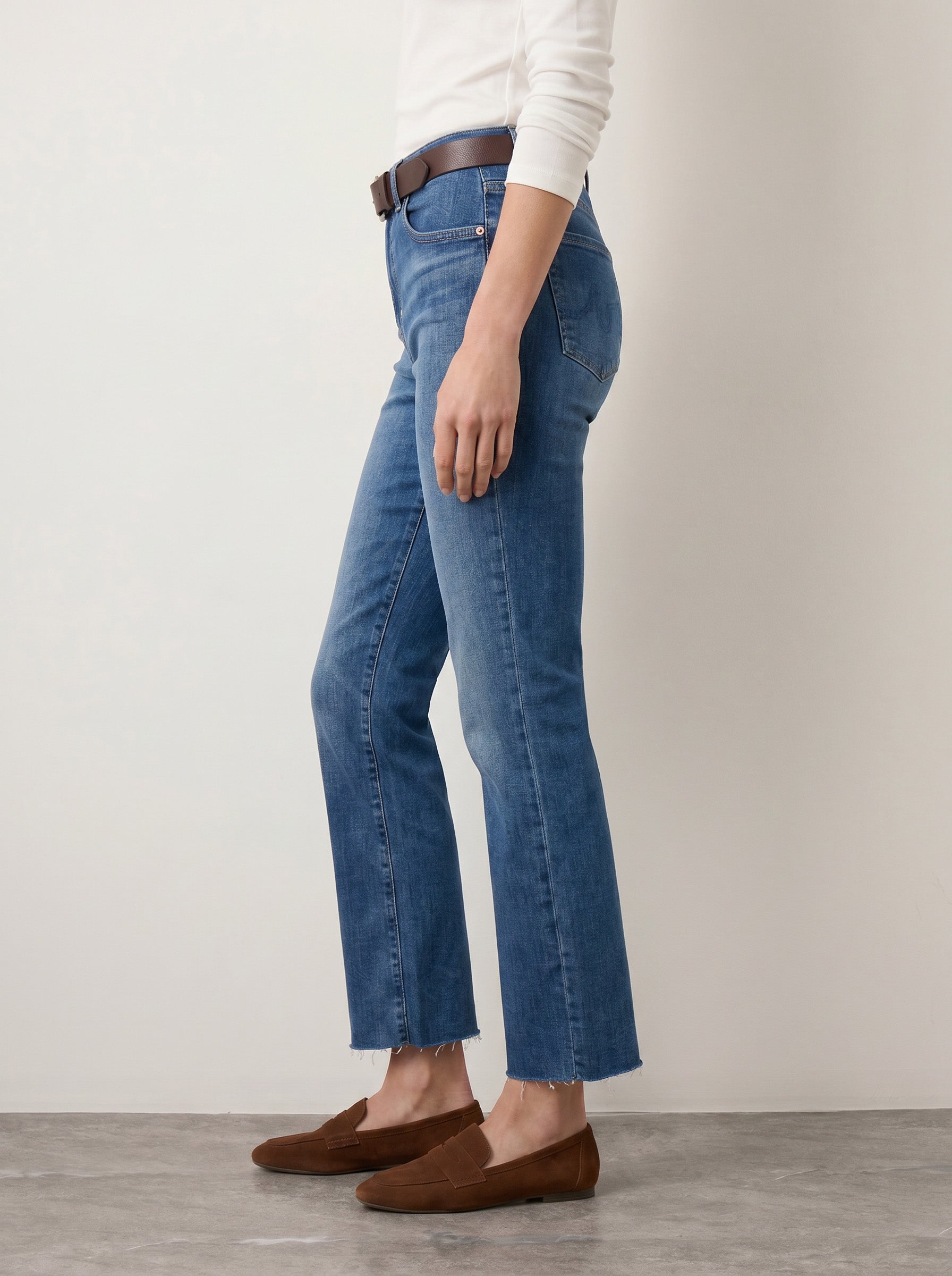 AG - Farrah Cropped Bootcut Jeans - 