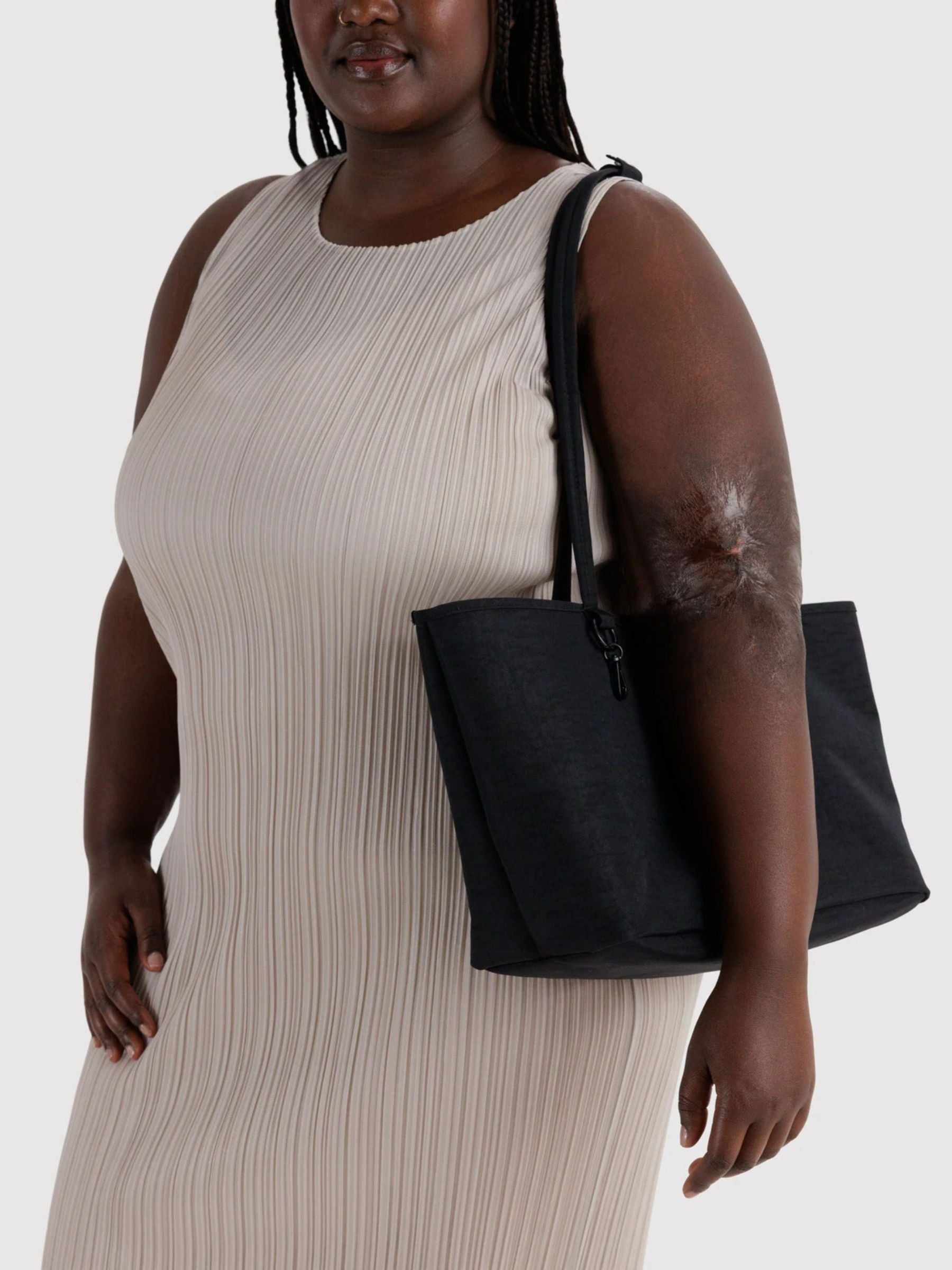 BAGGU - Medium Nylon Reversible Tote - 