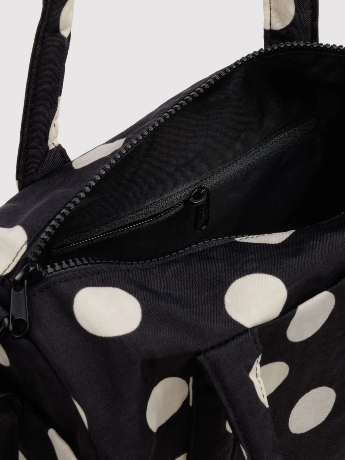 BAGGU - Nylon Duffle Bag - 