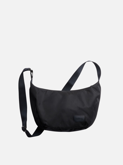 BELLROY - Laneway Crescent Bag - 2.5L - Ink