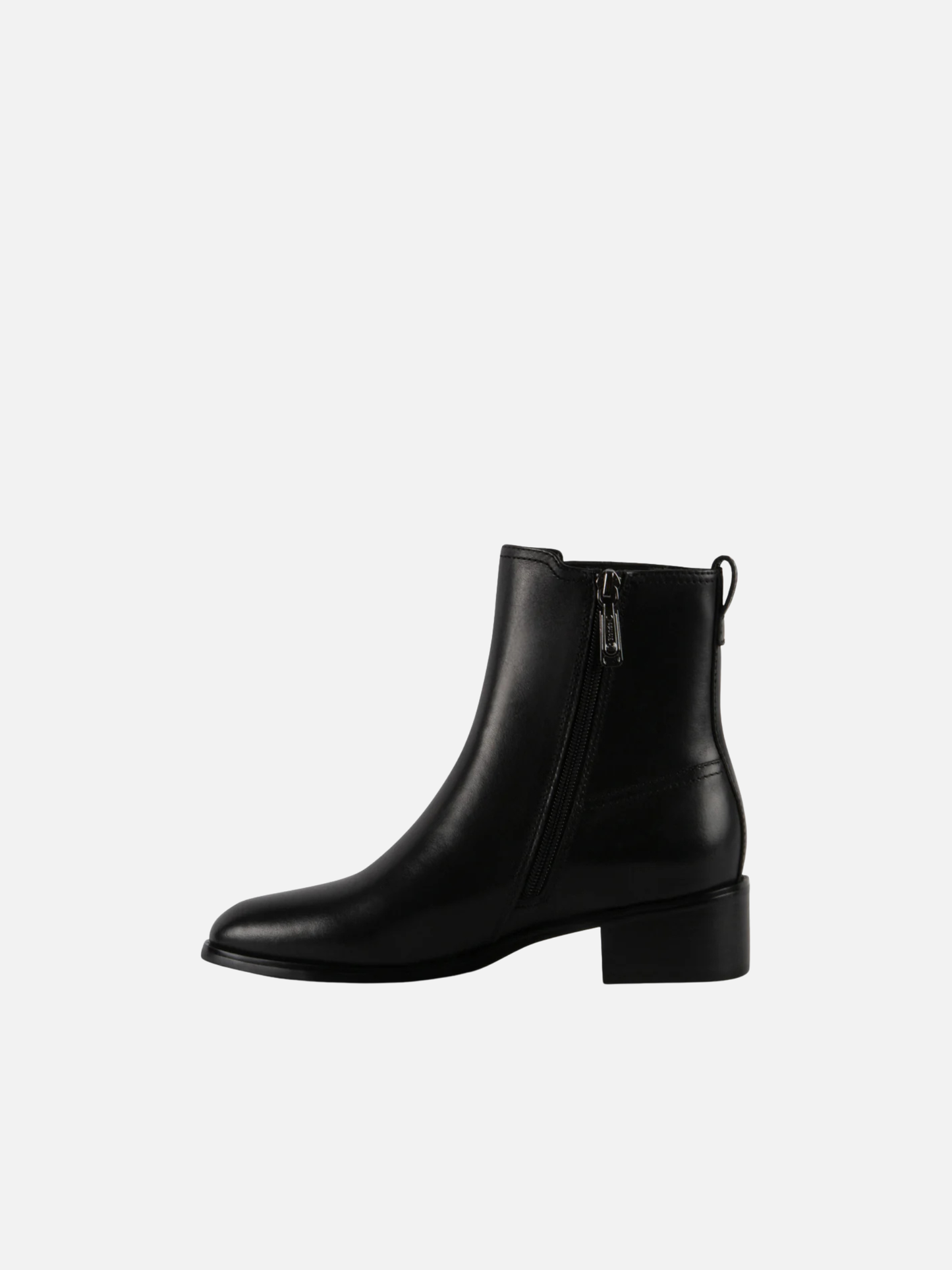 BLONDO - Sesha Waterproof Leather Chelsea Boot - 